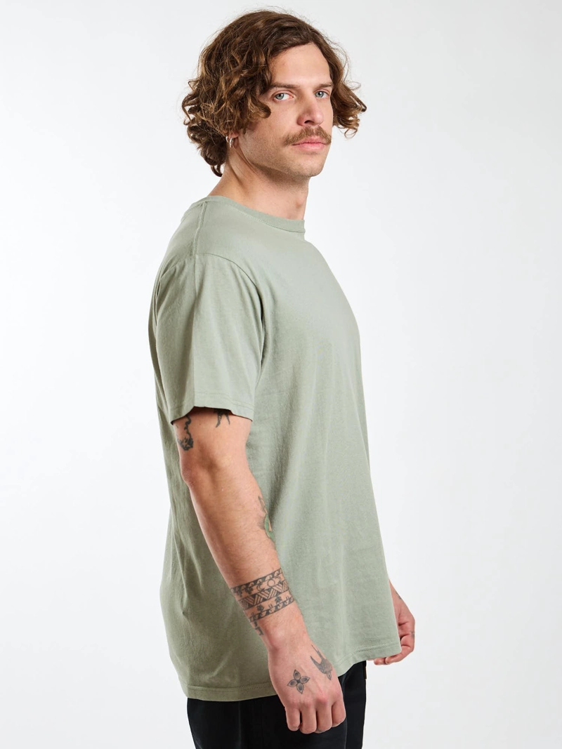POLERA MC BREEZE VERDE HOMBRE MAUI AND SONS - 3