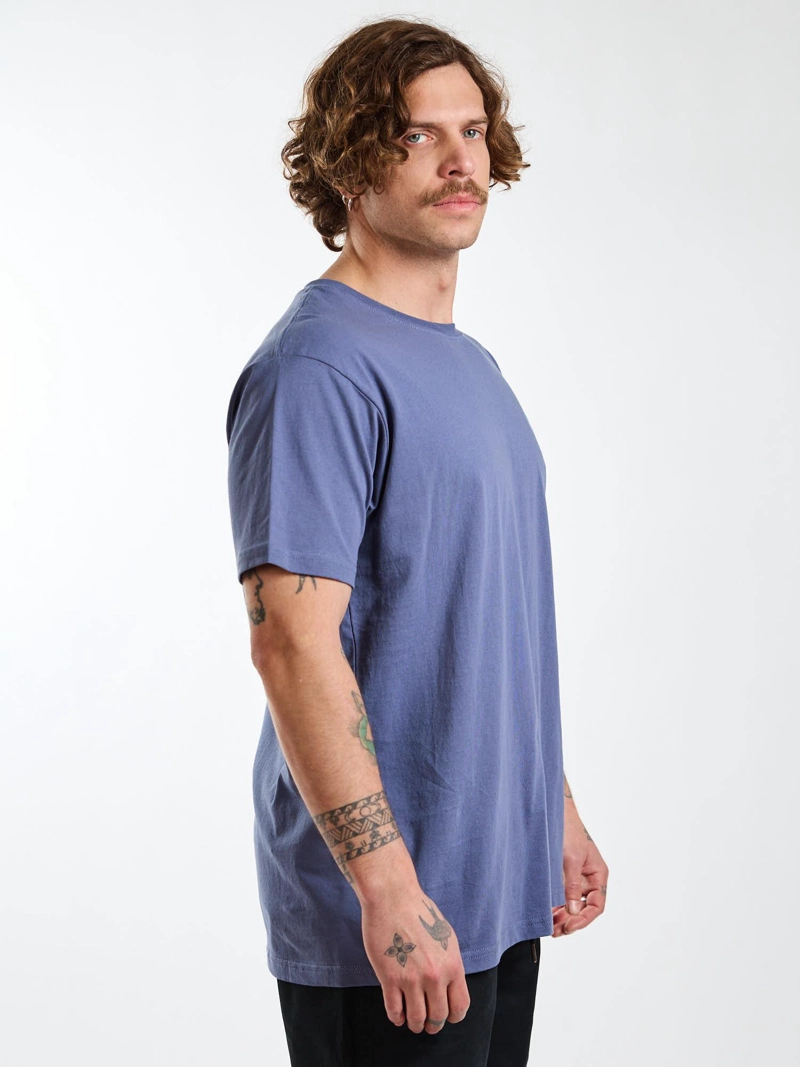 POLERA MC LAGOON CELESTE HOMBRE MAUI AND SONS - 3
