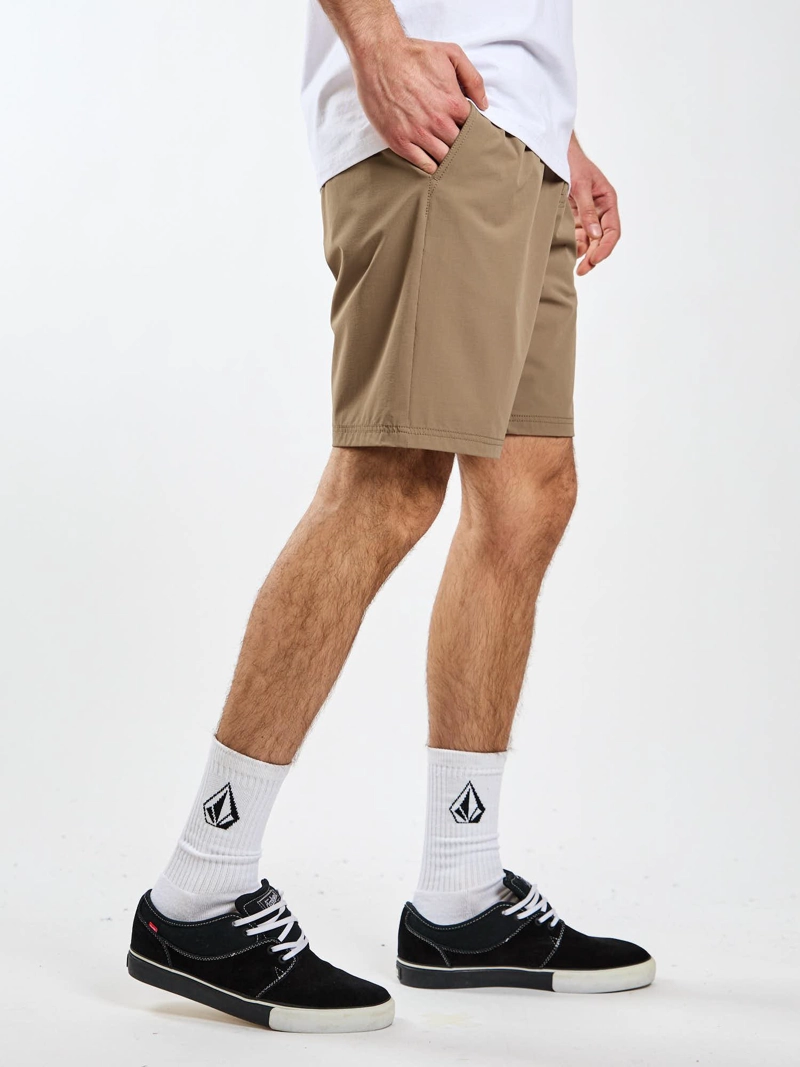 BERMUDA SECTOR KHAKI HOMBRE VOLCOM - 2