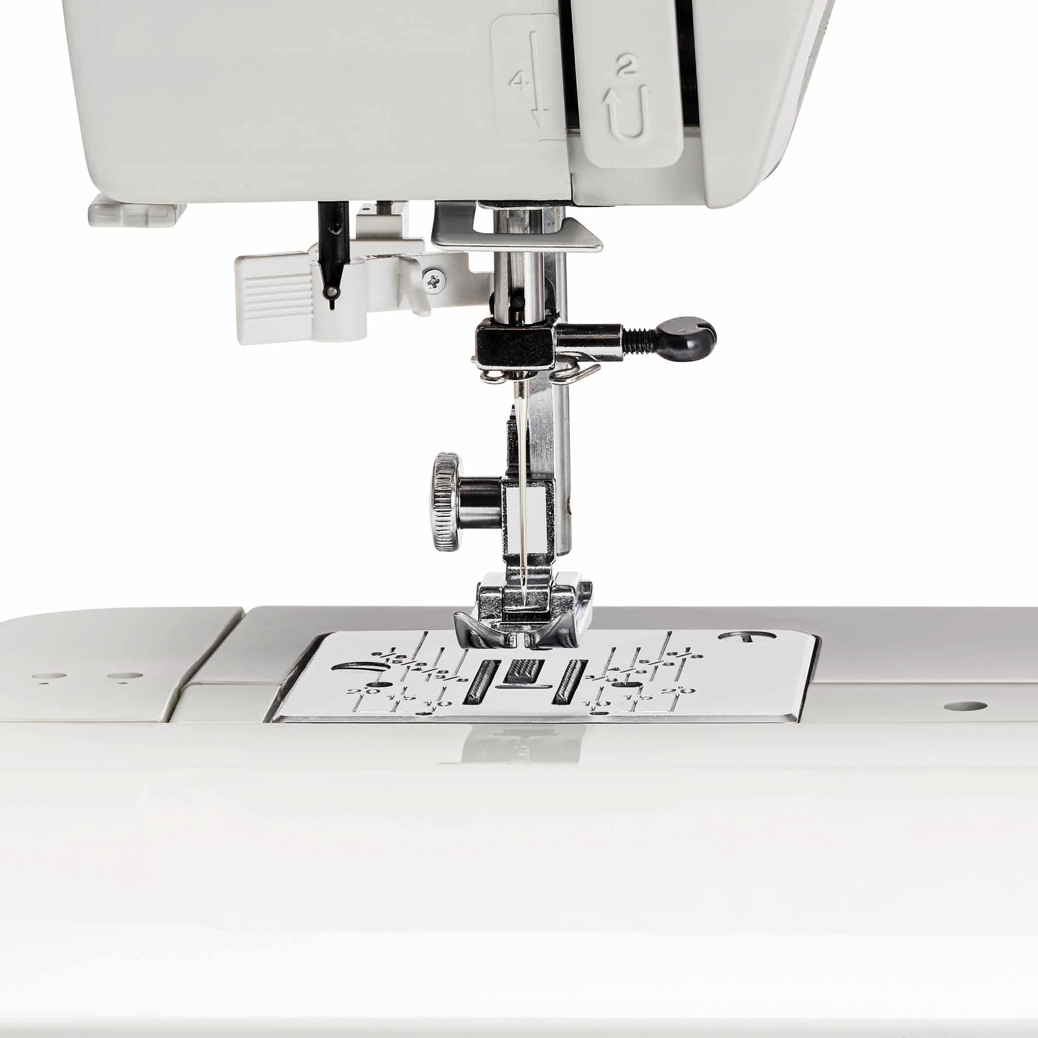 MAQUINA DE COSER ELNA EXPLORE 240S - 4