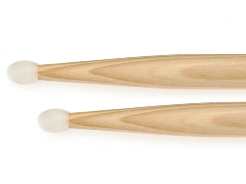 BAQUETA VIC FIRTH BATERÍA AMERICAN CLASSIC ROCK NYLON - 4