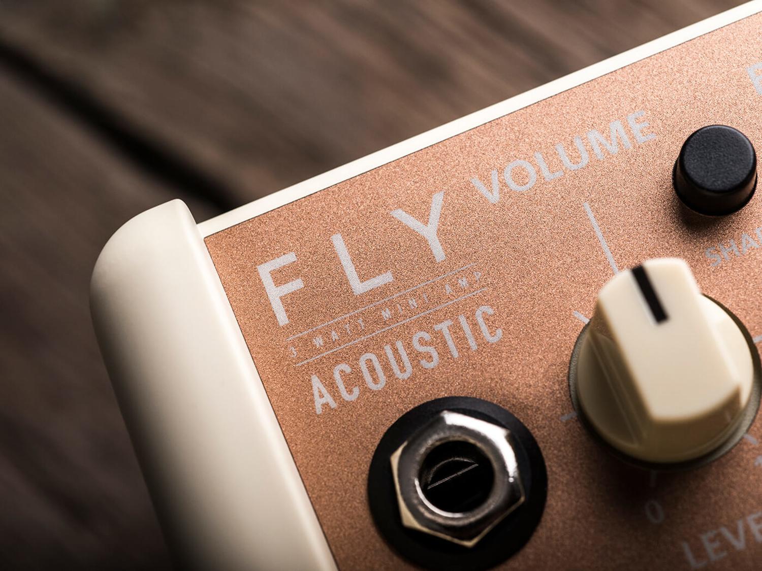 MINI AMPLIFICADOR GUITARRA ACÚSTICA FLY 3 COMBO 3W - 7