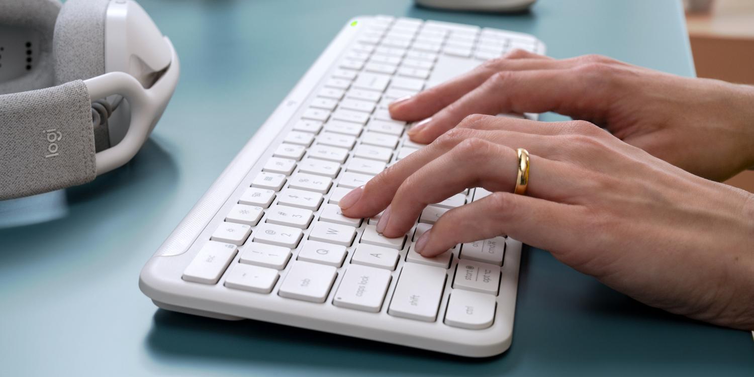 TECLADO INALAMBRICO SIGNATURE SLIM K950 BLANCO ESPAÑOL - 6