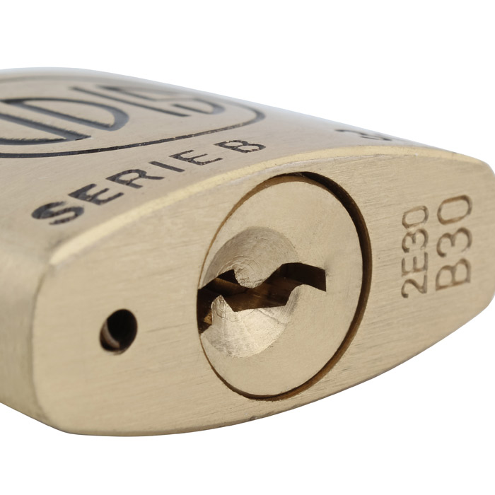 PACK ODIS 3 CANDADOS B30 30 MM LLAVES IGUALES - 6