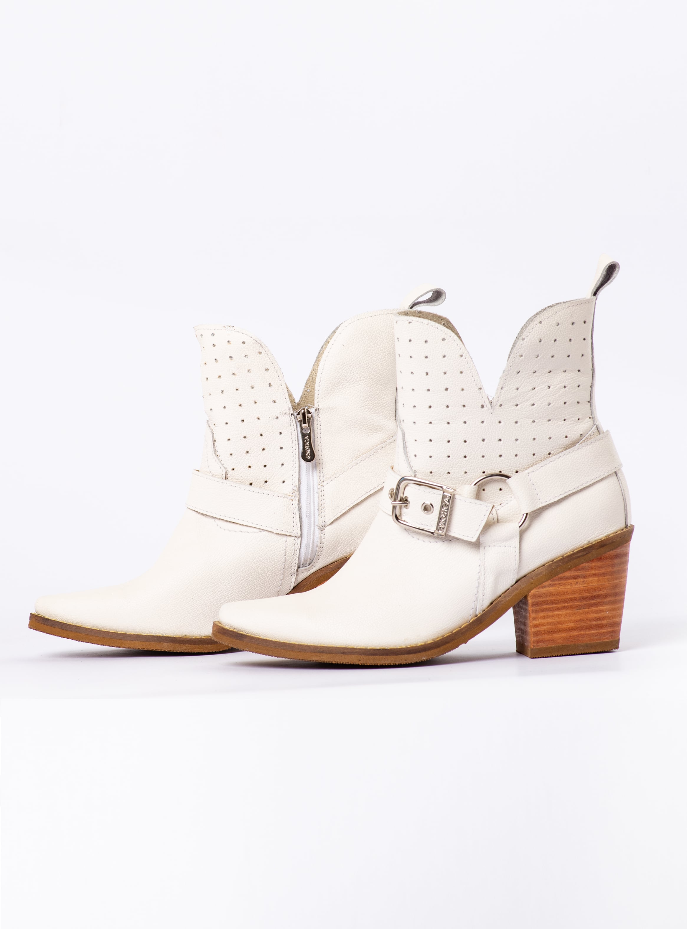 BOTIN ABRIL BLANCO EXOTICA - 3