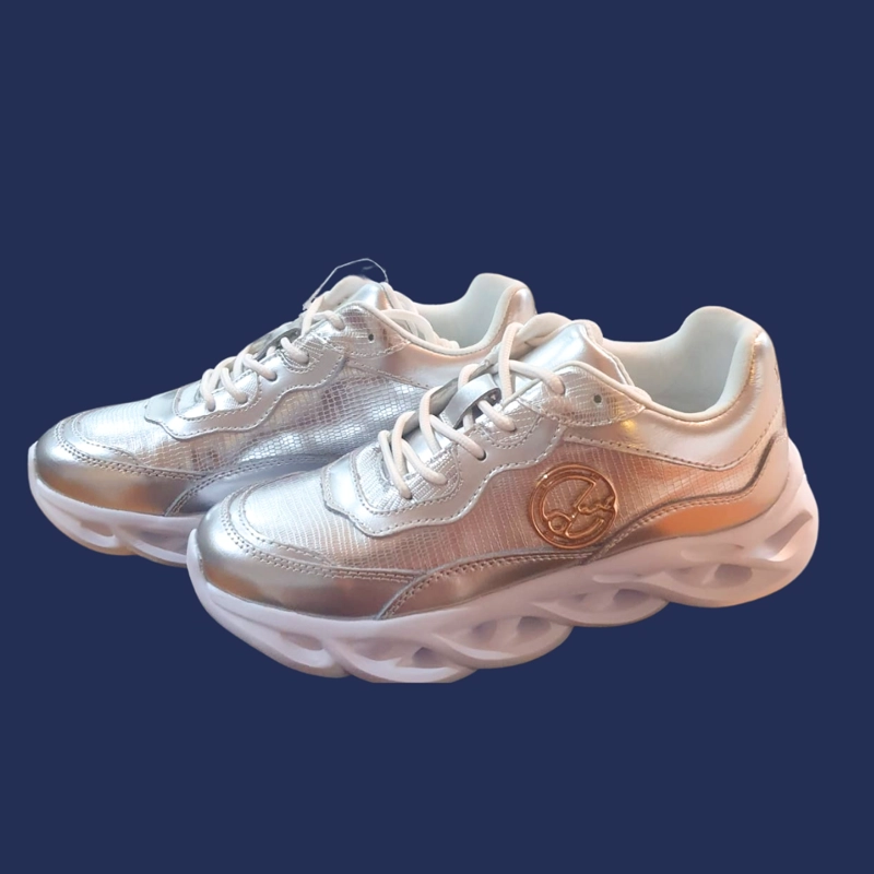 ZAPATILLA FLOWTER PLATA EXOTICA - 1