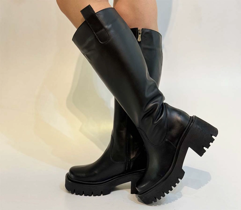 BOTA GLORIA NEGRO EXOTICA - 1