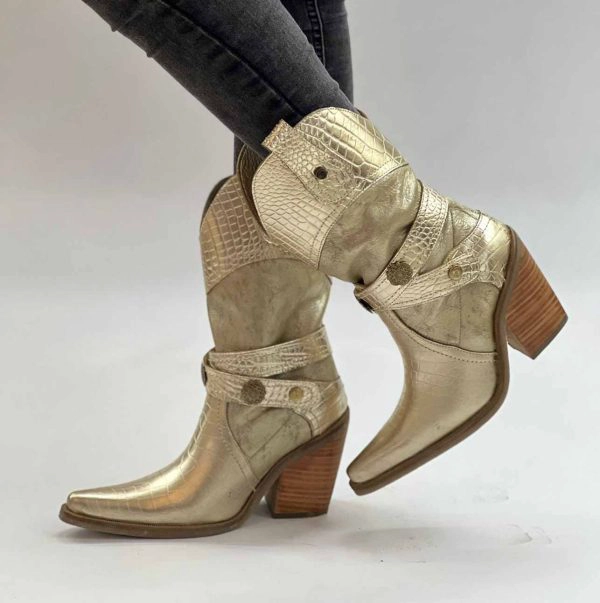 BOTA LETTY DORADO EXOTICA - 1