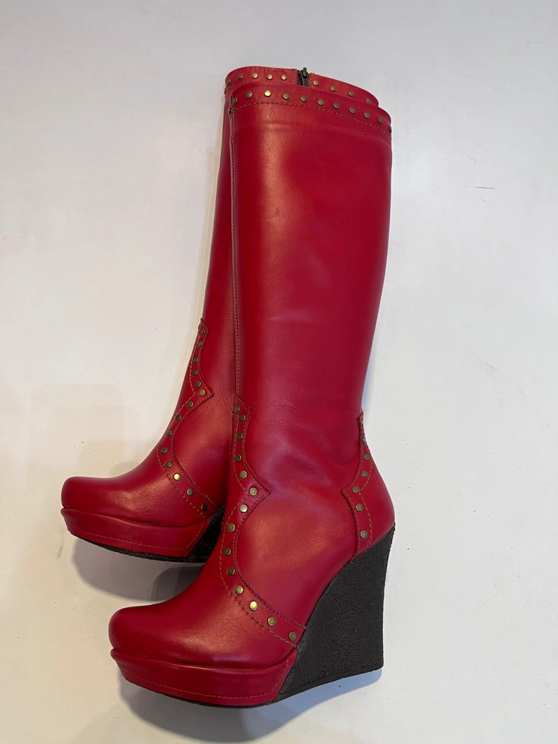 BOTA LOISE ROJO TACHAS EXOTICA - 2