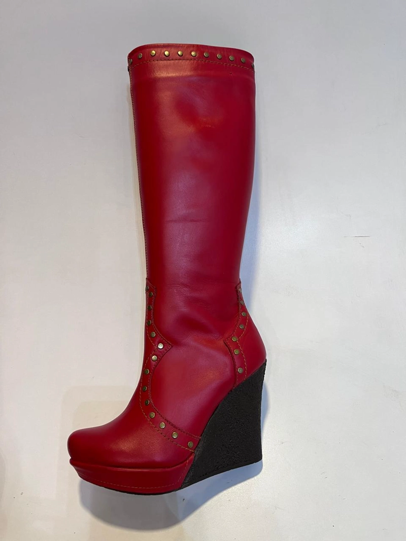 BOTA LOISE ROJO TACHAS EXOTICA - 3
