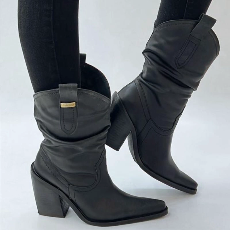 BOTA LUNA CUERO NEGRO EXOTICA - 1