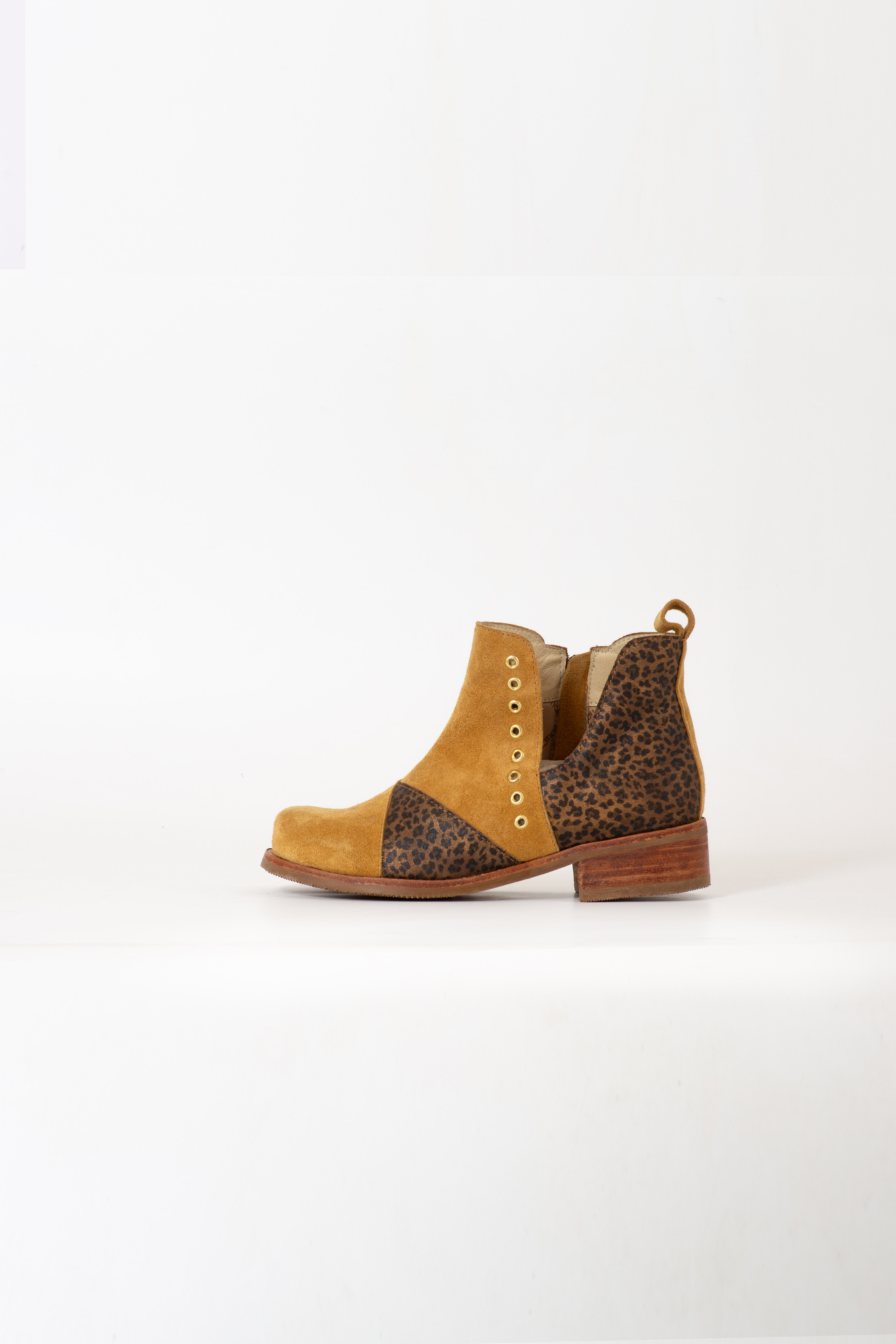 BOTIN SOL RENO MOSTAZA PRINT EXOTICA - 3