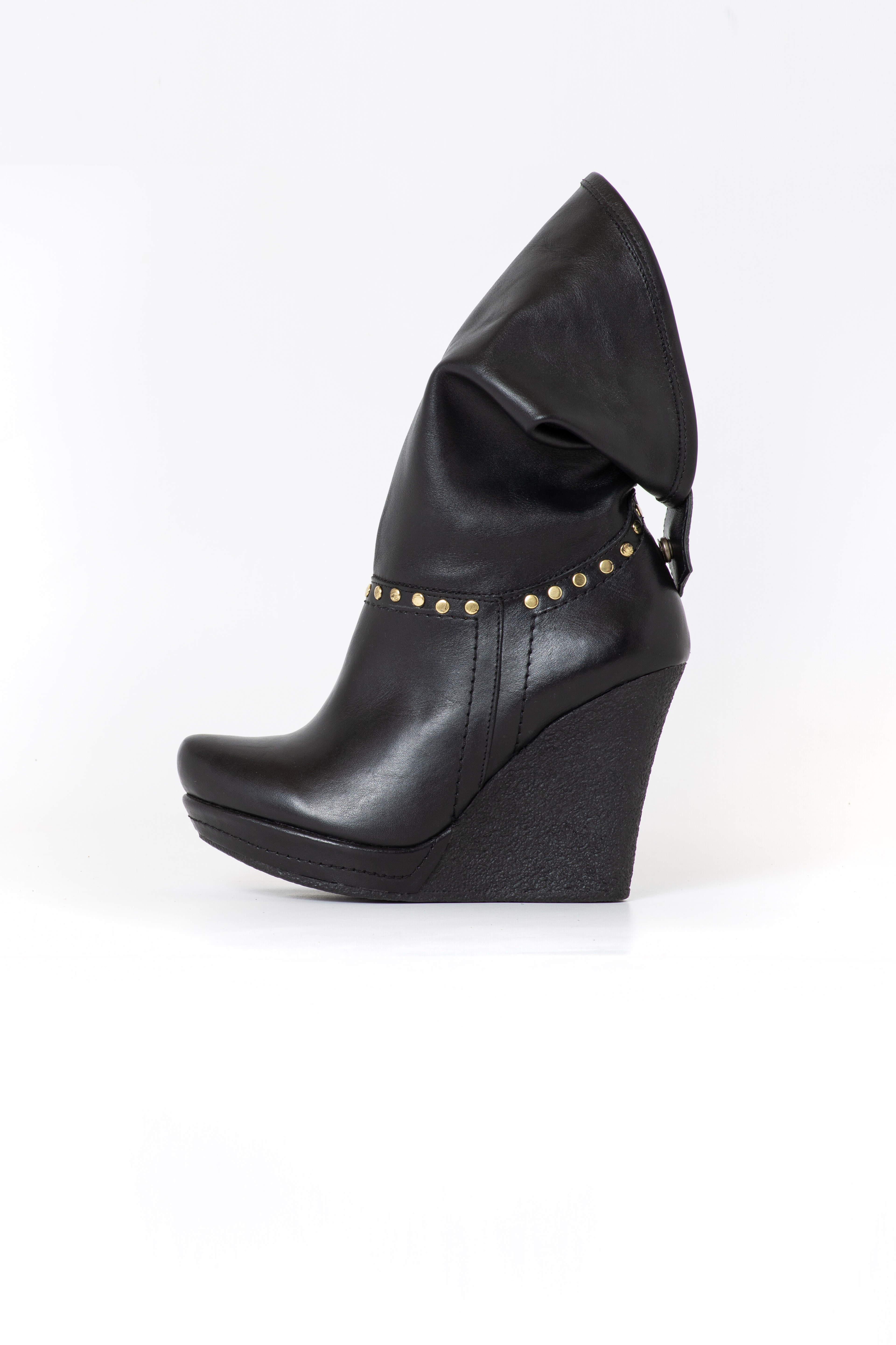 BOTIN GABRIELA NEGRO TACHAS EXOTICA - 2