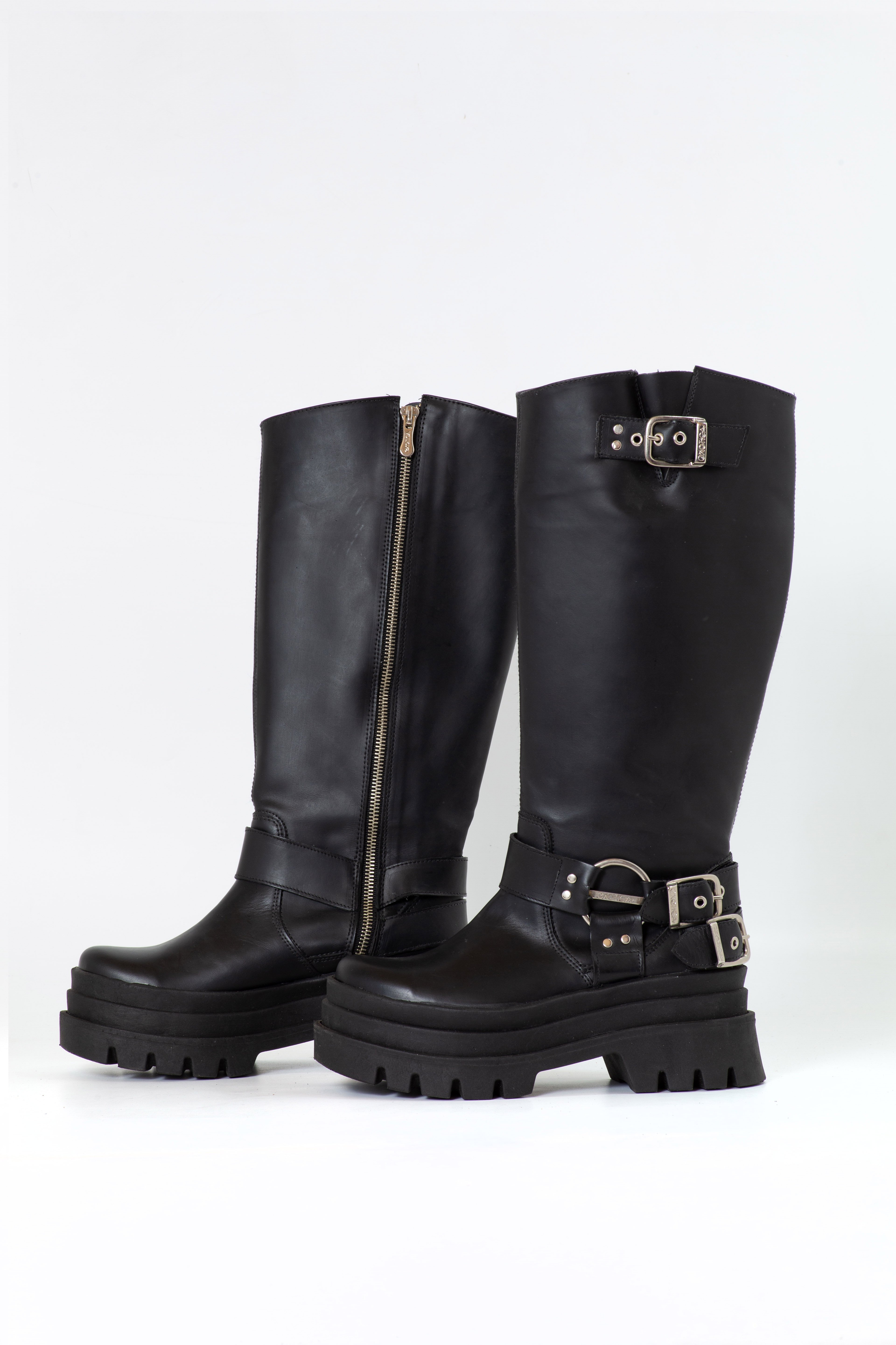 BOTA TAXA NEGRO EXOTICA - 4