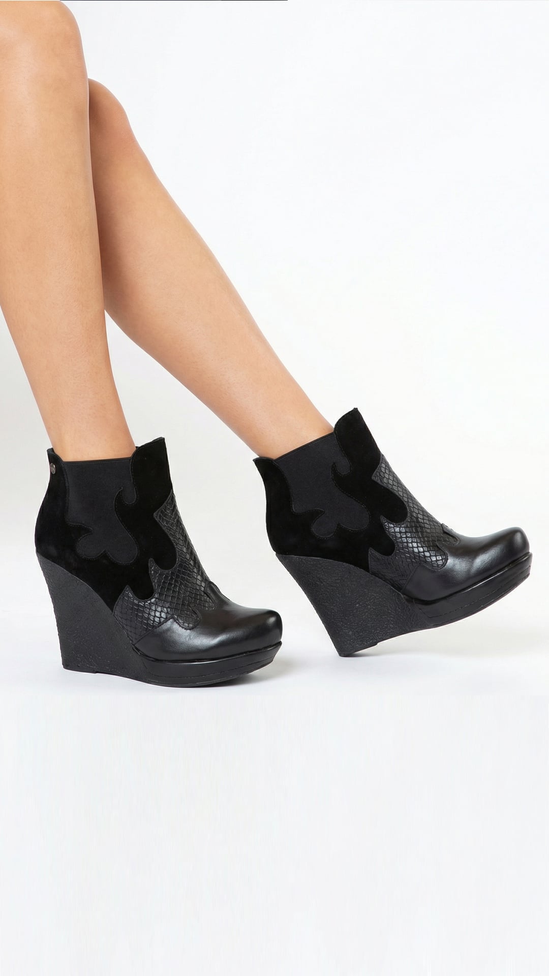 BOTIN TAMARA NEGRO VIBORA Y RENO EXOTICA - 1