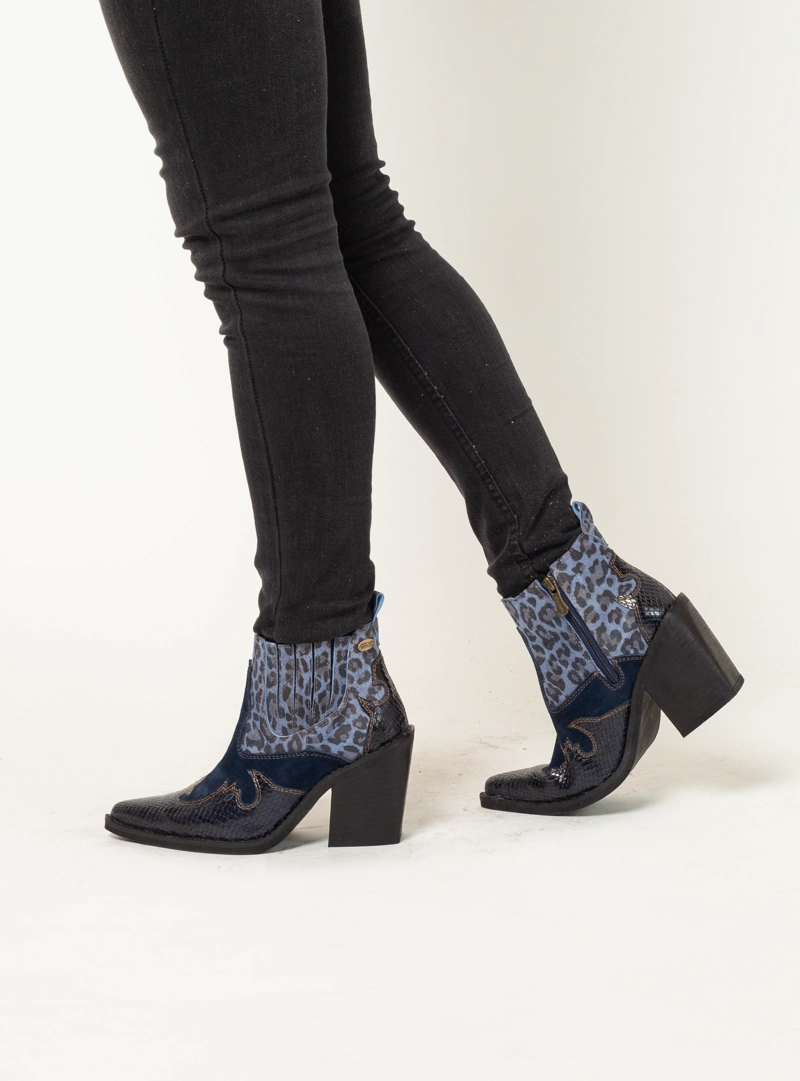 BOTIN ALMA ANIMAL PRINT AZUL EXOTICA - 1