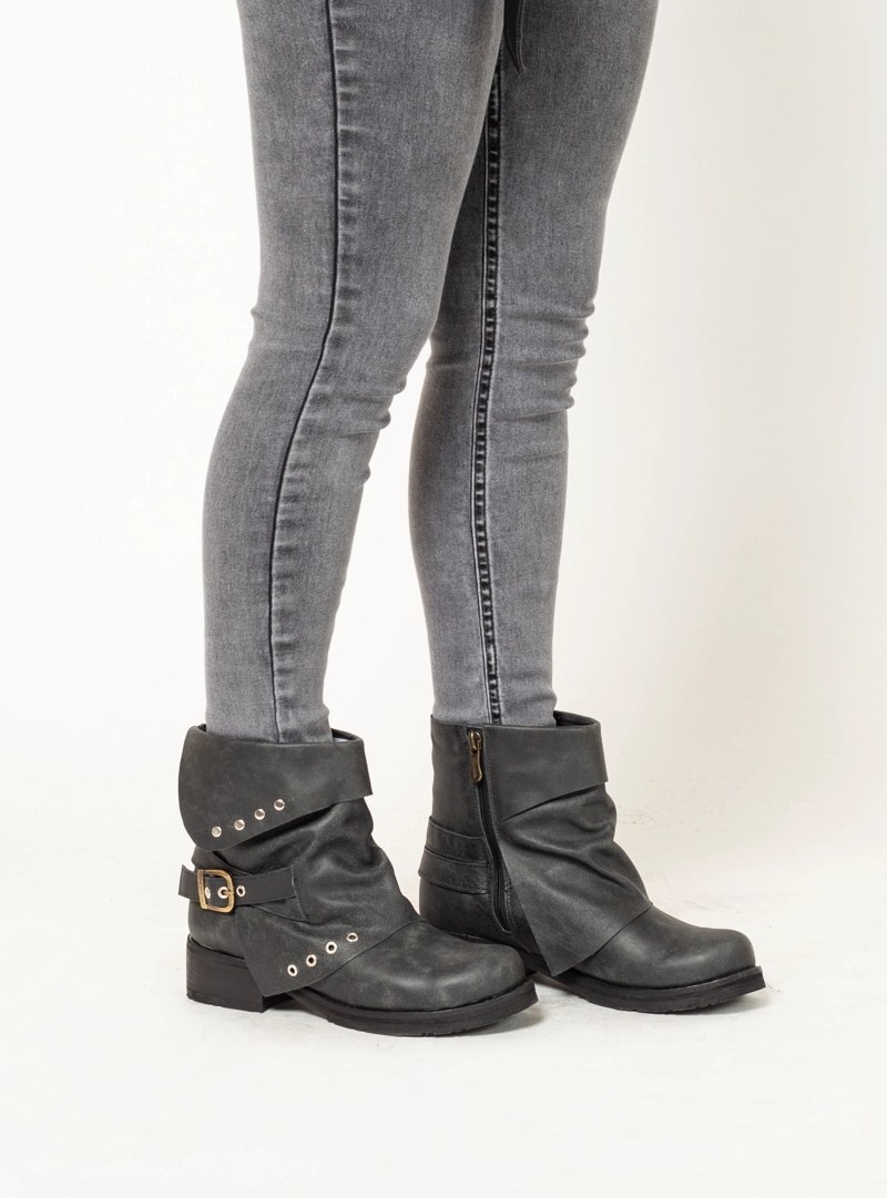BOTIN NOEMI BRAKE NEGRO EXOTICA - 2
