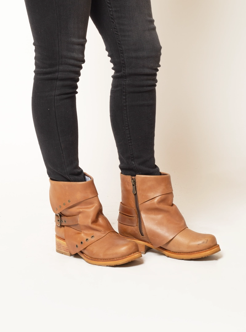 BOTIN NOEMI EV MIEL EXOTICA - 2