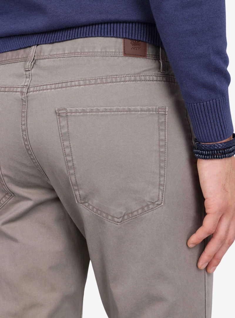 PANTALON HOMBRE ARROW 5 POCKET BASICO REGULAR FIT VERDE - 5