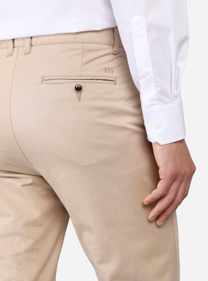 PANTALON CHINO ARROW BASICO REGULAR FIT BEIGE - 5