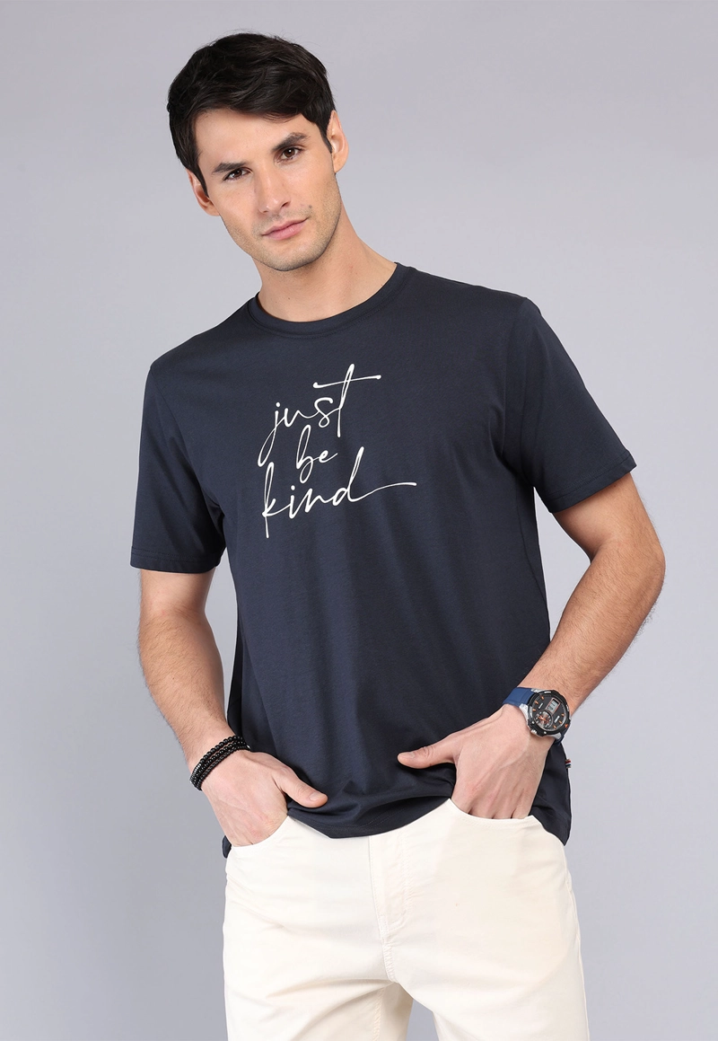 POLERA CUELLO REDONDO ESTAMPADA ARROW - 1