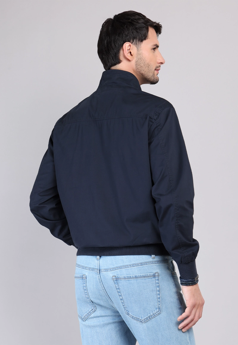 CHAQUETA LISA CUELLO ALTO ARROW - 2