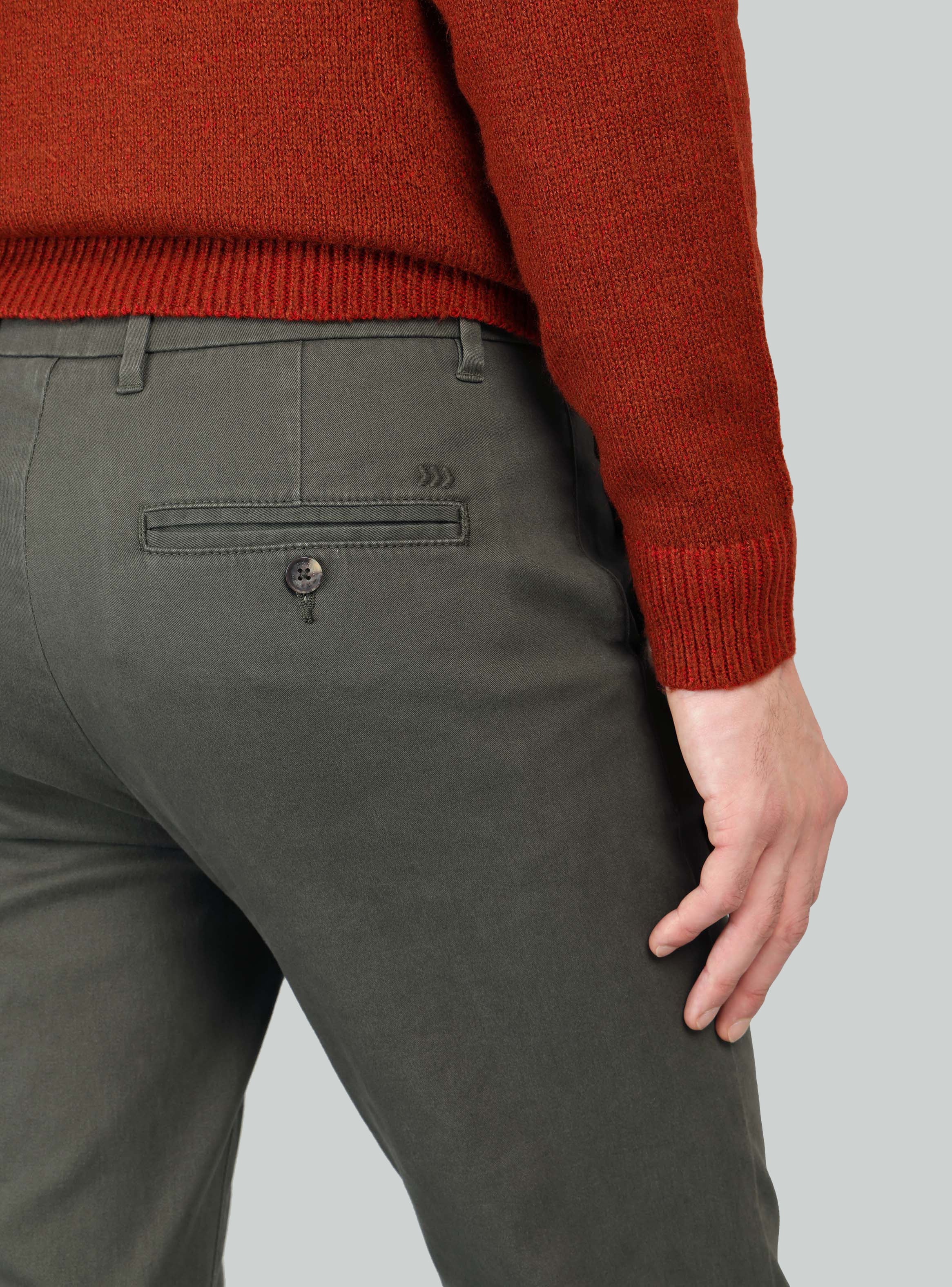 PANTALON CHINO SPANDEX REGULAR FIT OLIVA ARROW - 5