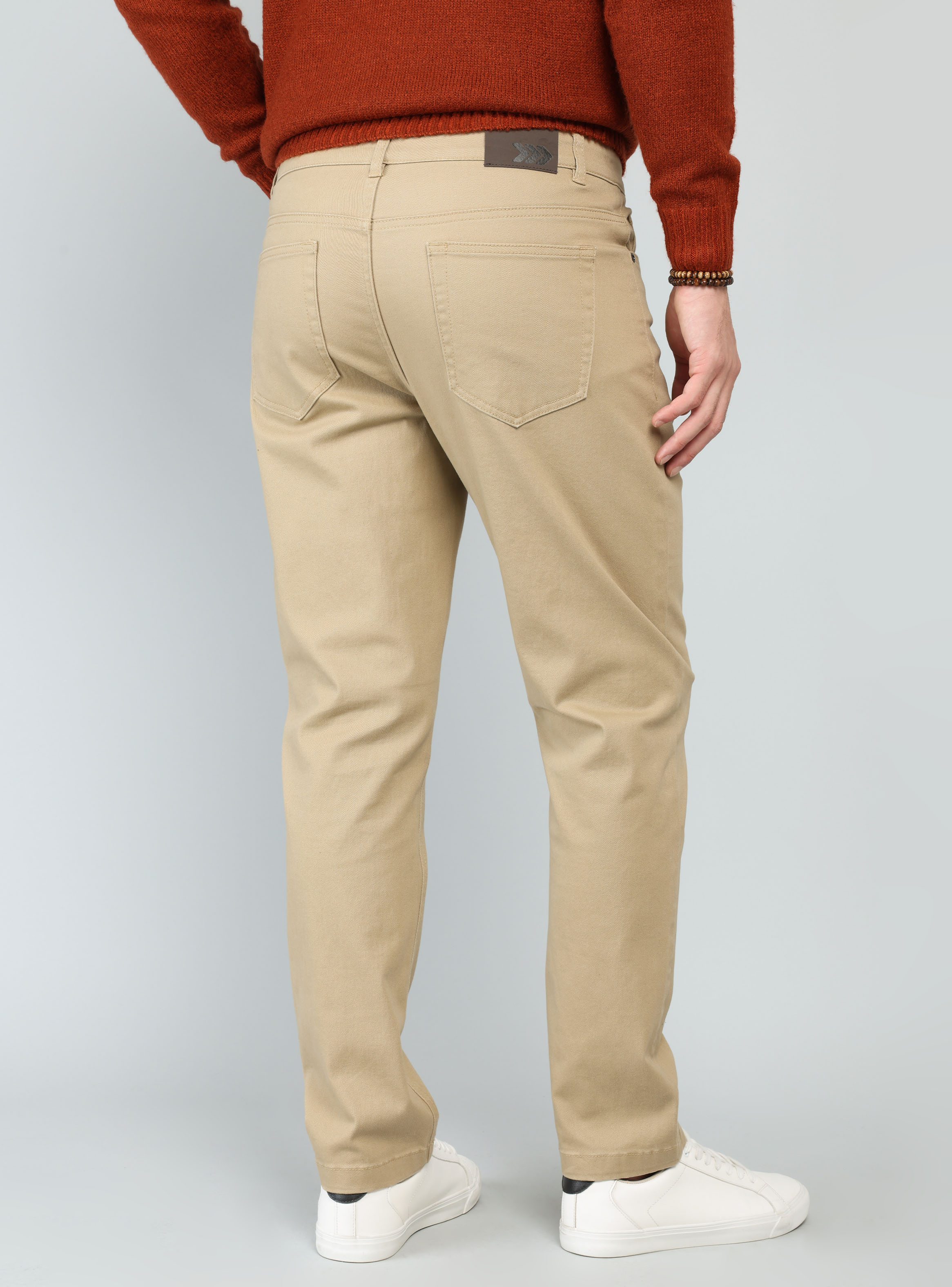 PANTALON 5 POCKET SPANDEX REGULAR FIT BEIGE ARROW - 2