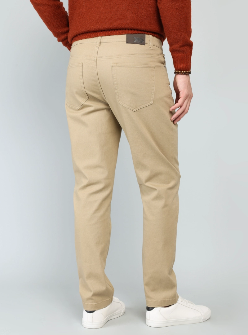 PANTALON 5 POCKET SPANDEX REGULAR FIT BEIGE ARROW - 2