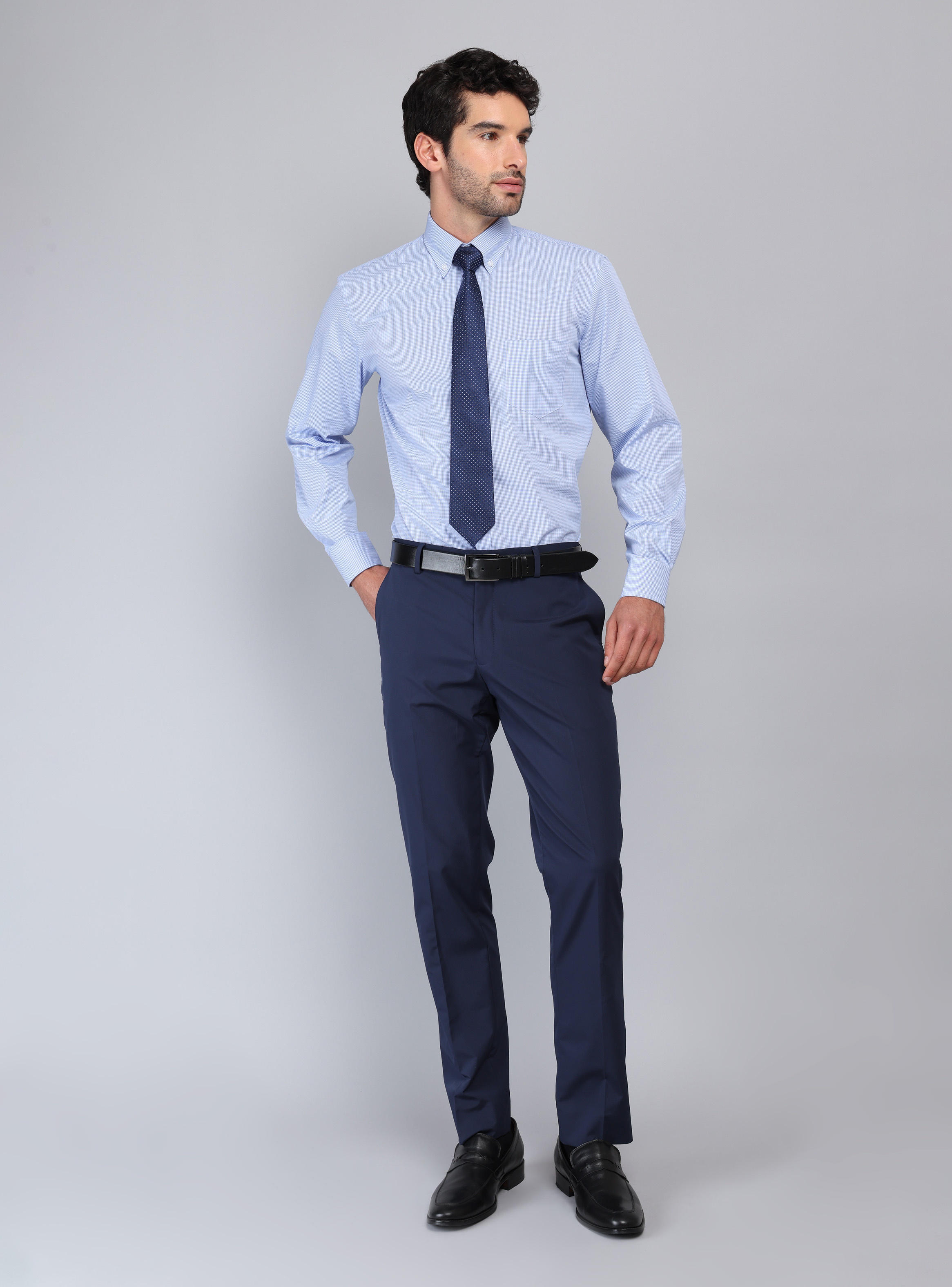 CAMISA FORMAL A CUADROS VAN HEUSEN - 5