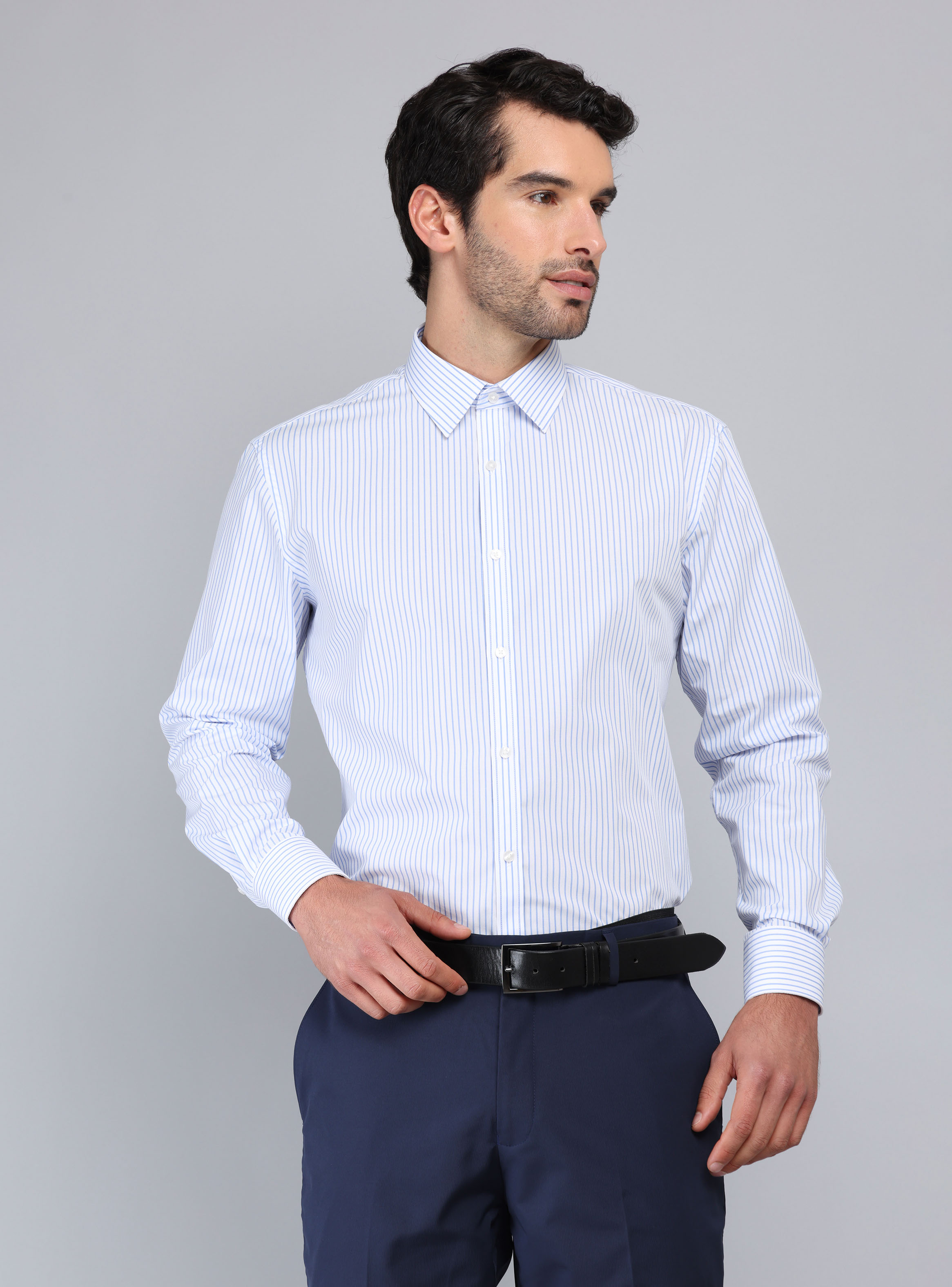 CAMISA FORMAL A RAYAS VAN HEUSEN - 1