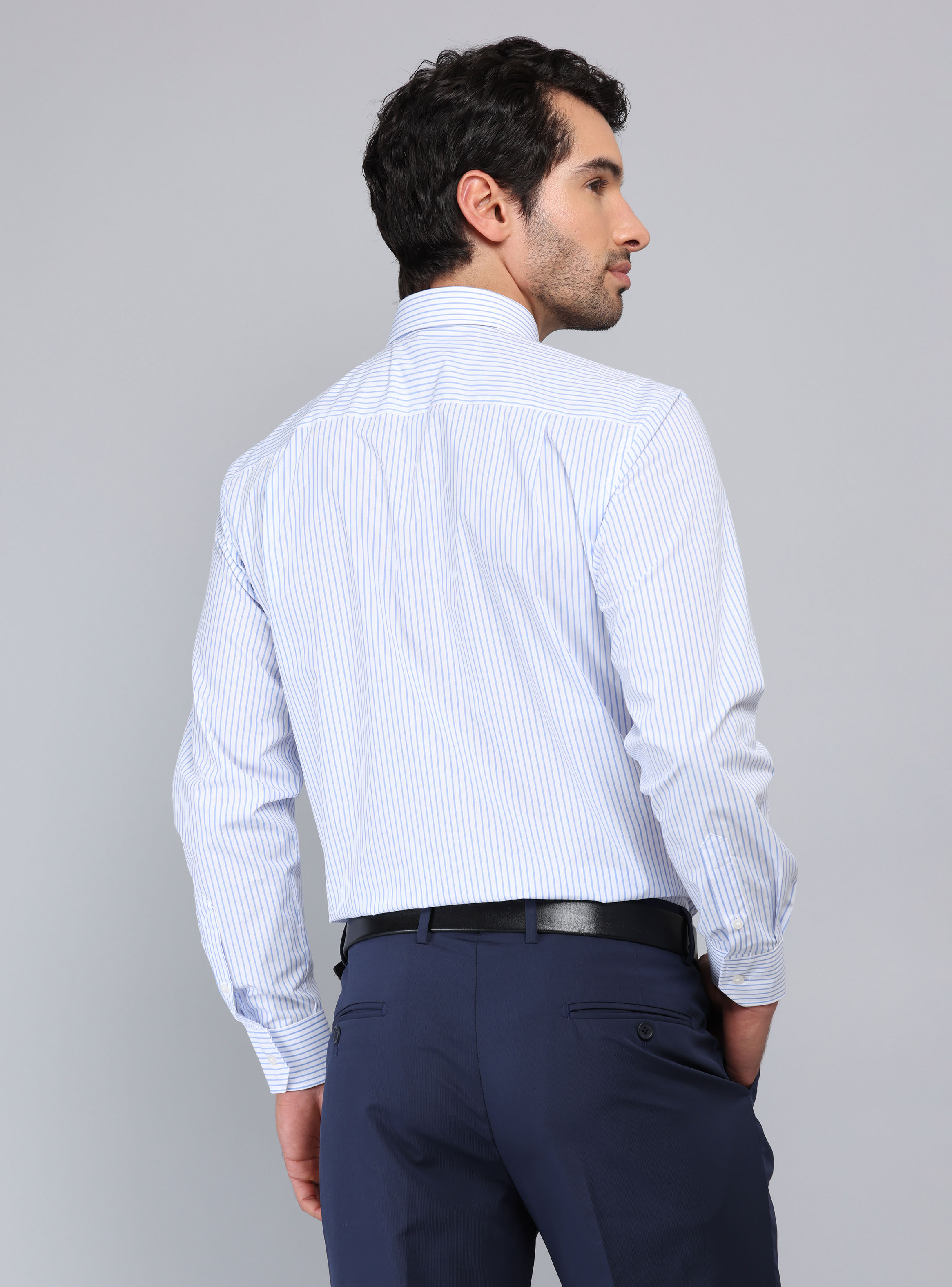 CAMISA FORMAL A RAYAS VAN HEUSEN - 3
