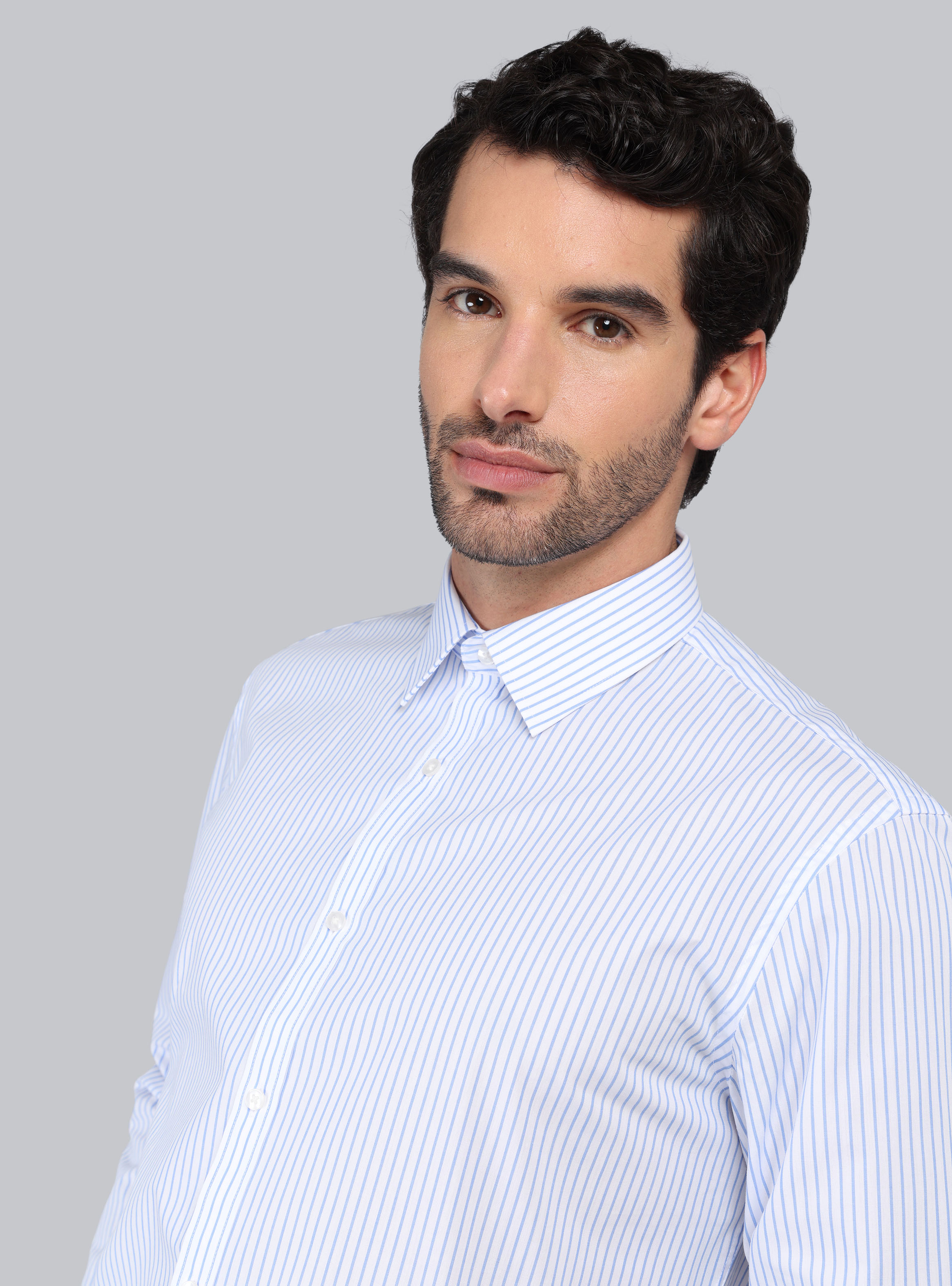 CAMISA FORMAL A RAYAS VAN HEUSEN - 4