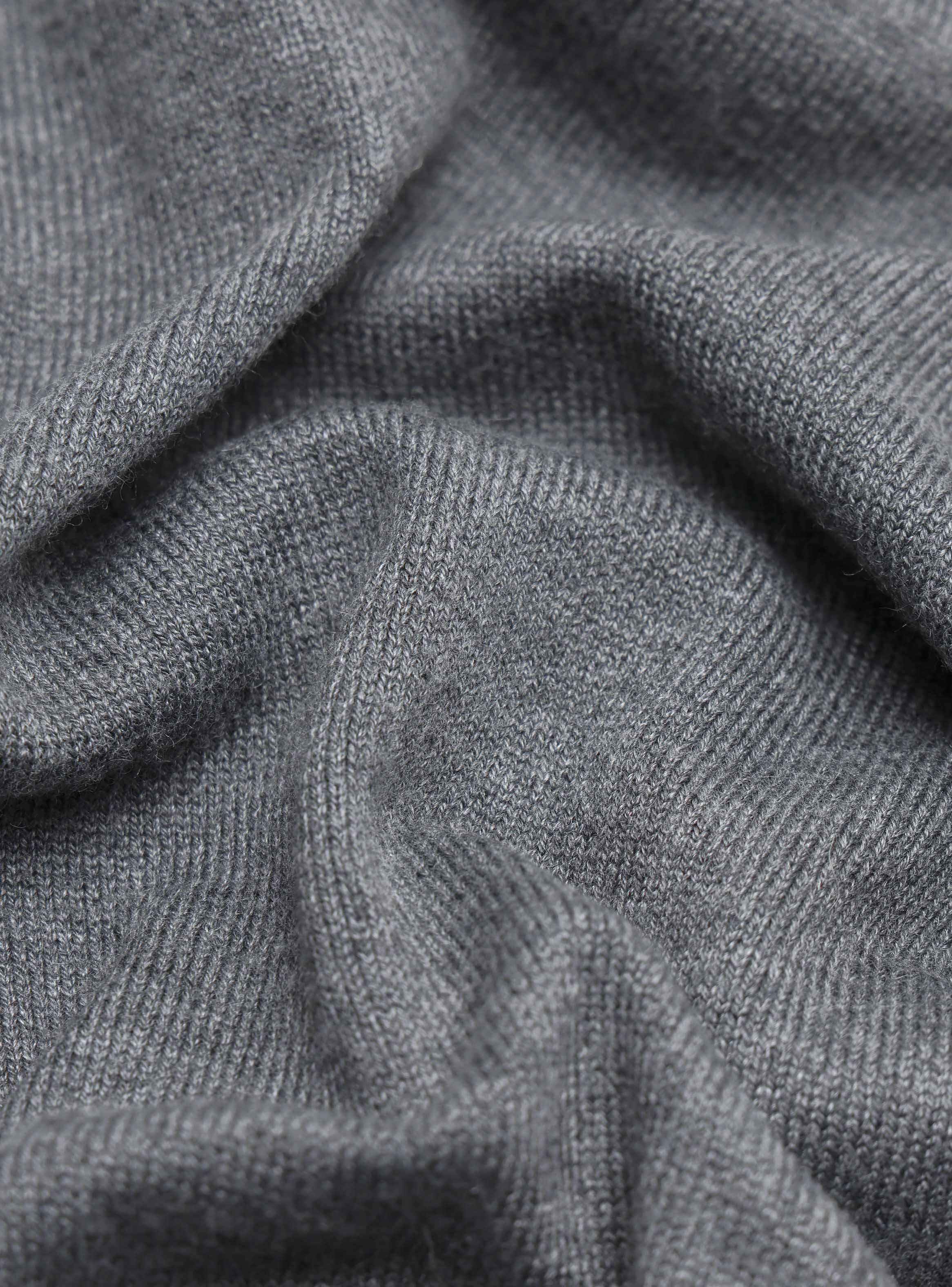 SWEATER CUELLO ALTO REGULAR FIT GRIS ARROW - 7