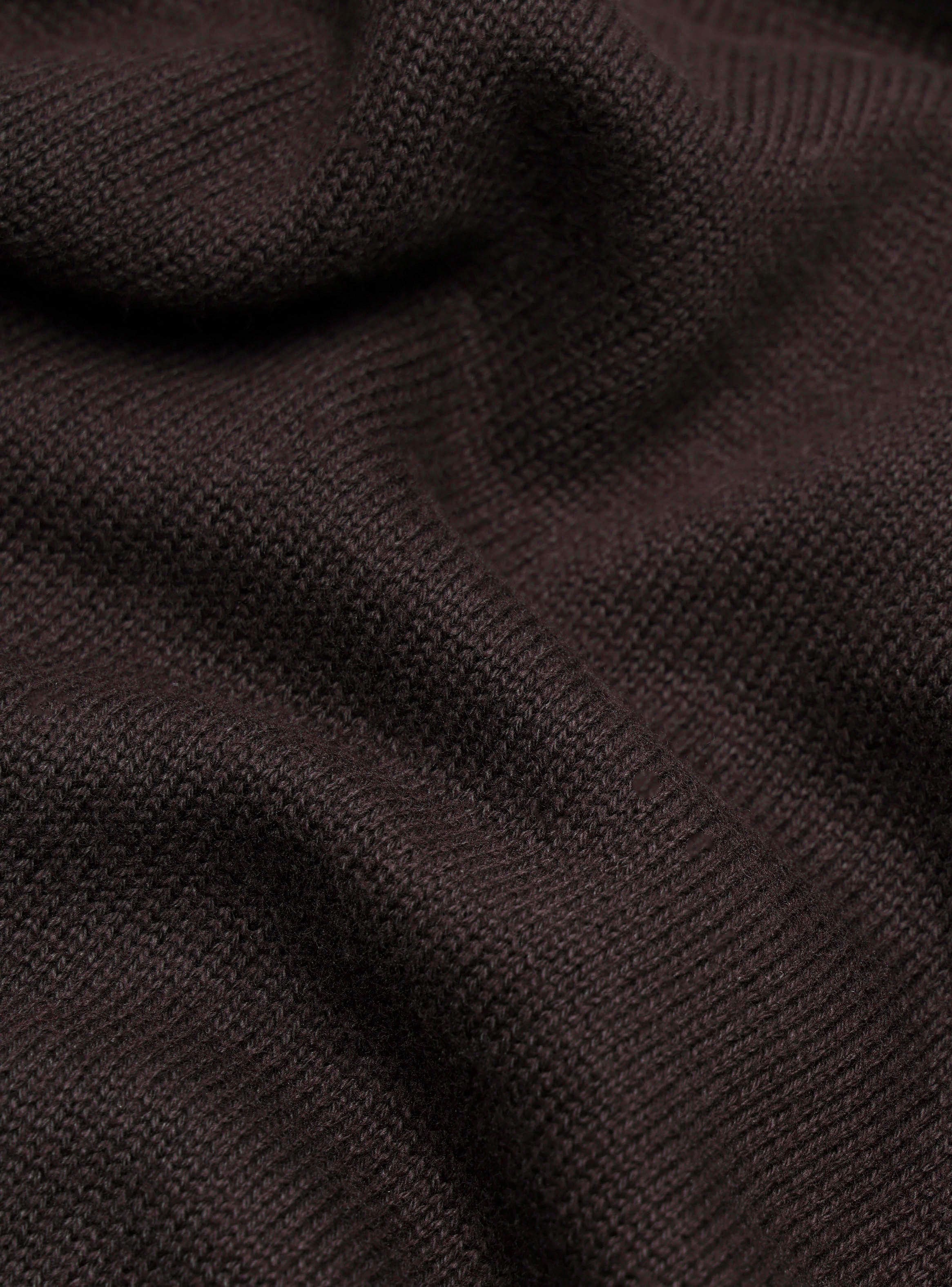 SWEATER CUELLO V REGULAR FIT CAFE  ARROW - 6