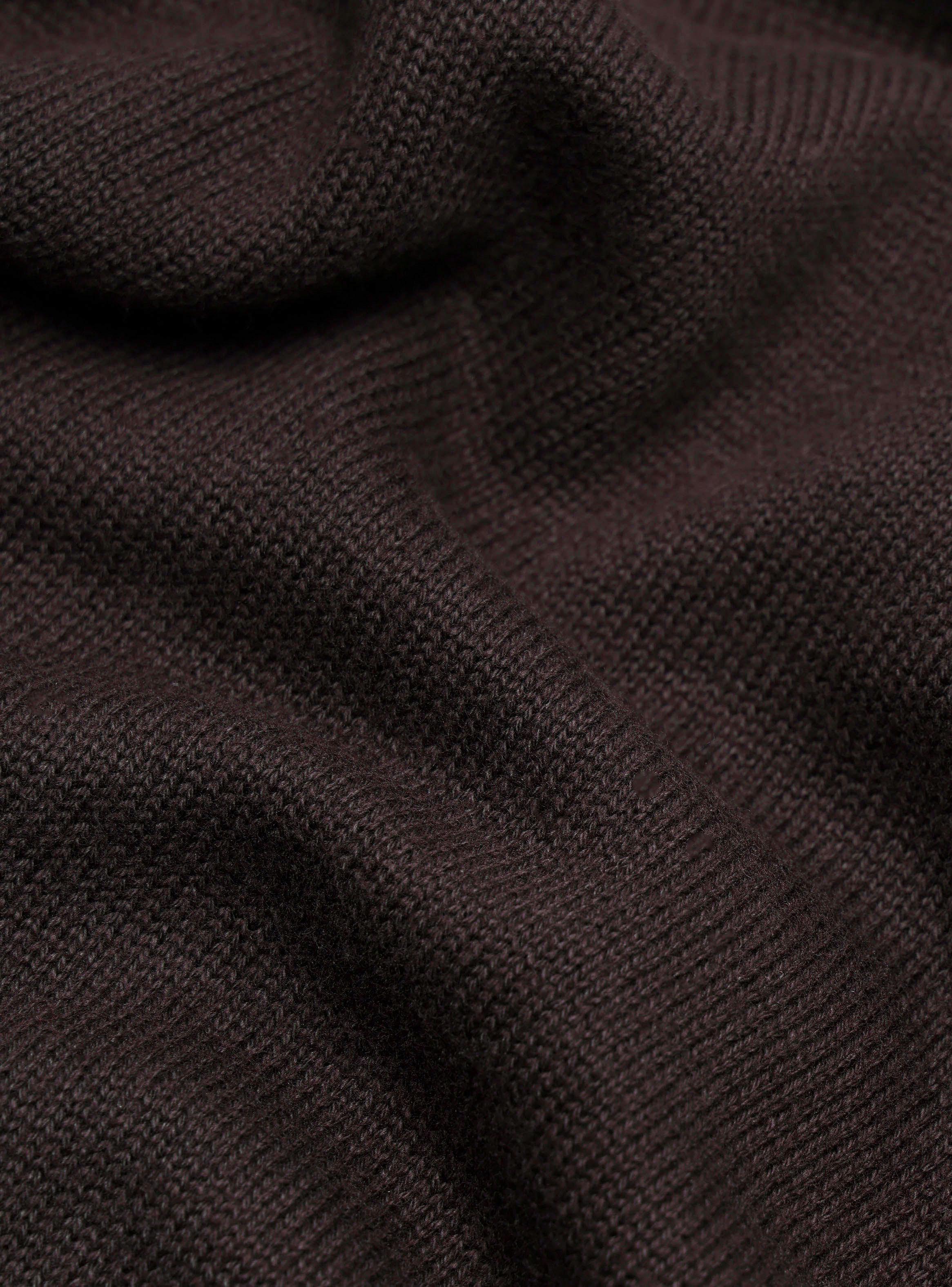 SWEATER CUELLO V REGULAR FIT CAFE  ARROW - 6