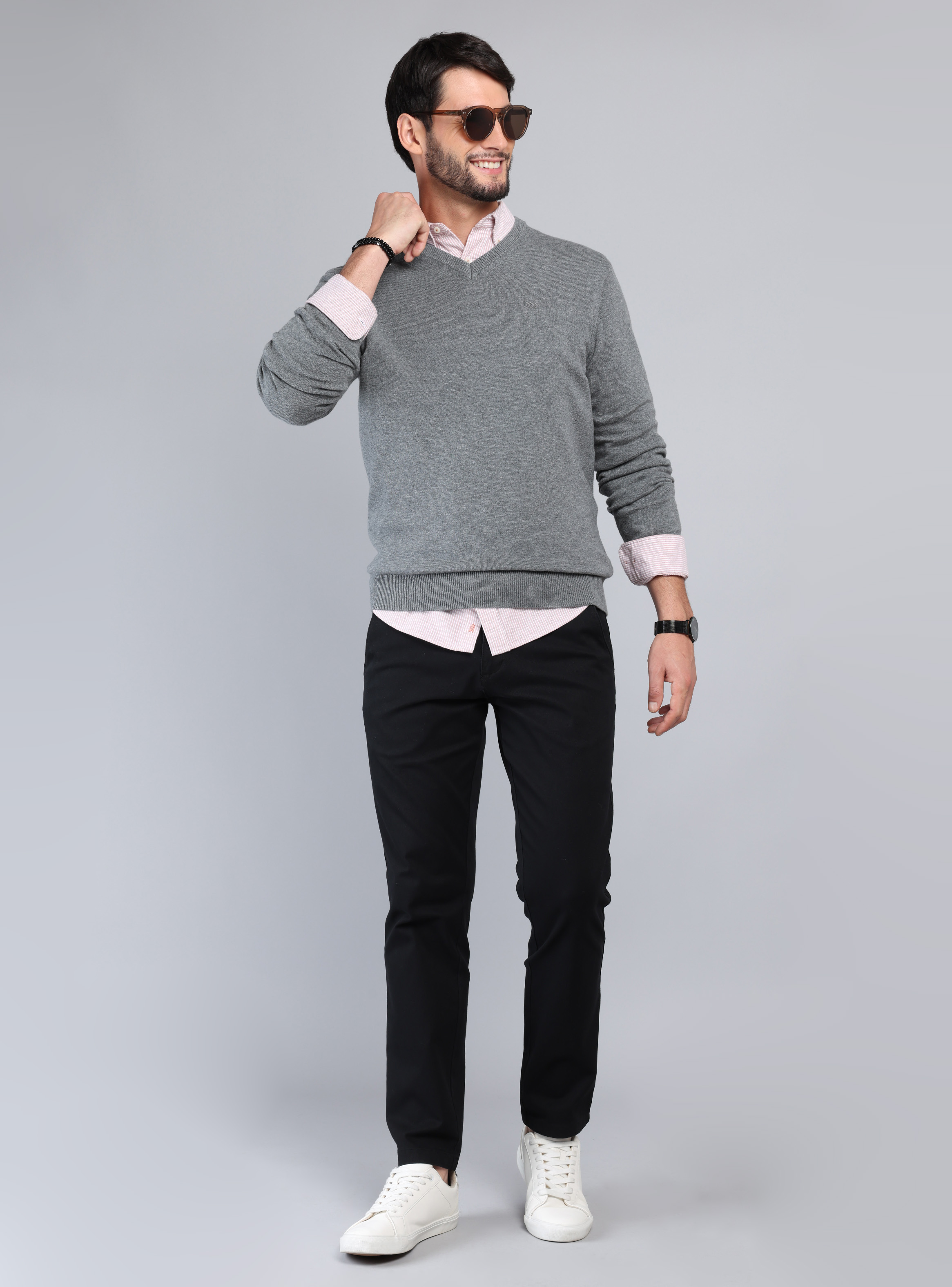 SWEATER CUELLO V REGULAR FIT GRIS ARROW - 4