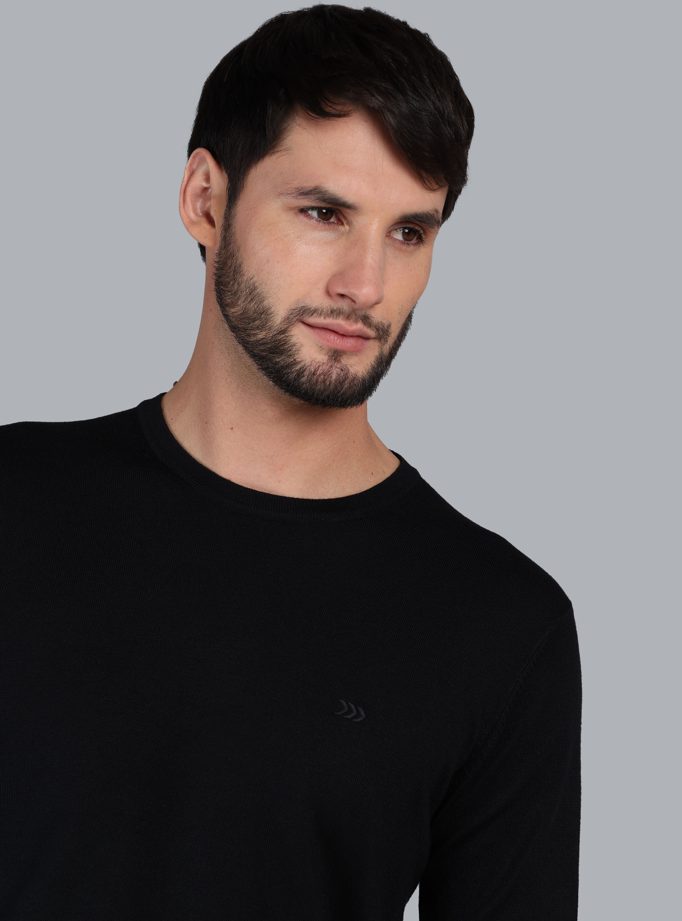 SWEATER CUELLO REDONDO REGULAR FIT NEGRO ARROW - 3