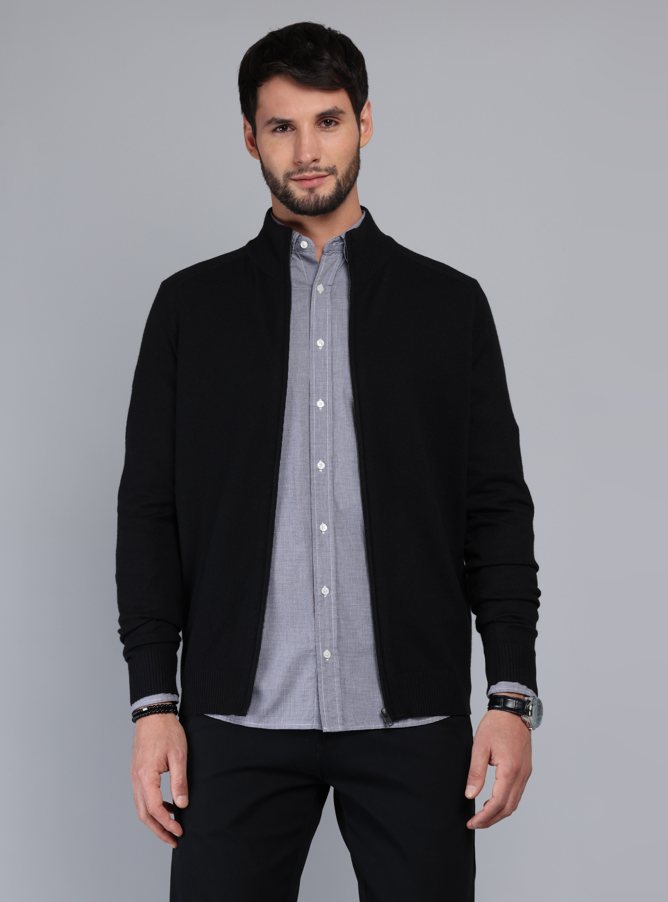 SWEATER CUELLO ALTO REGULAR FIT NEGRO ARROW - 1