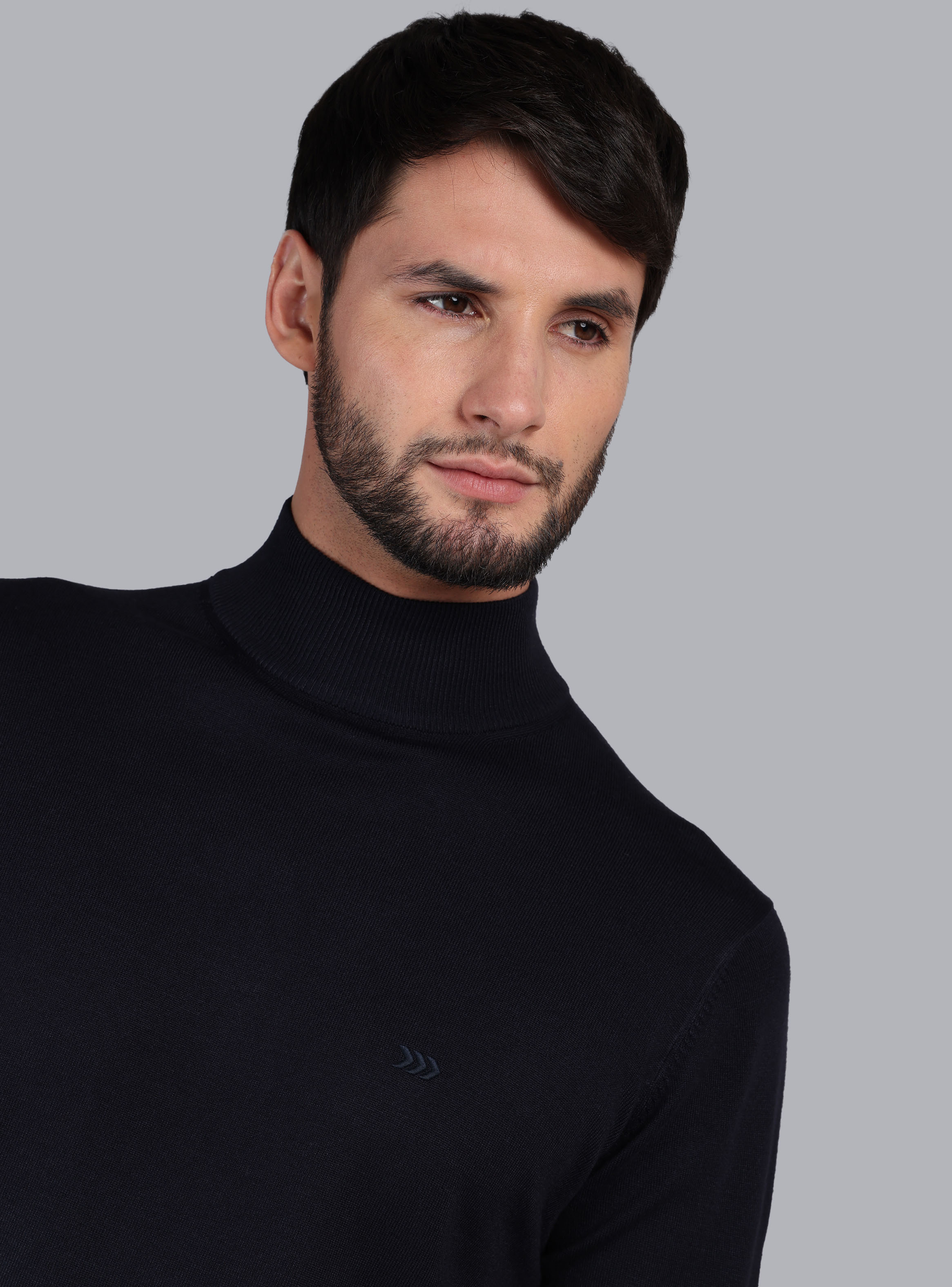 SWEATER CUELLO ALTO REGULAR FIT AZUL MARINO ARROW - 3