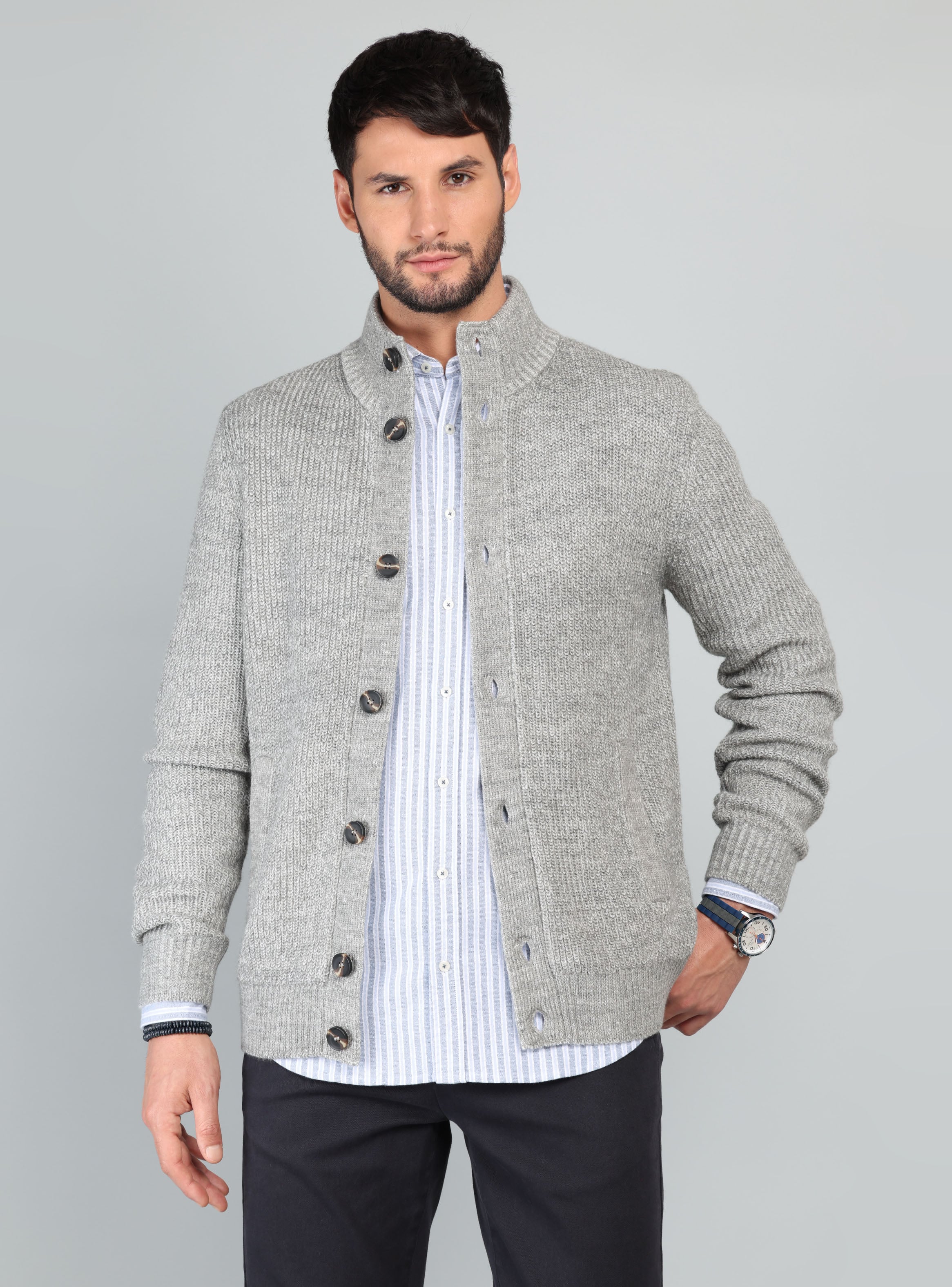 CARDIGAN CUELLO ALTO REGULAR FIT GRIS ARROW - 1