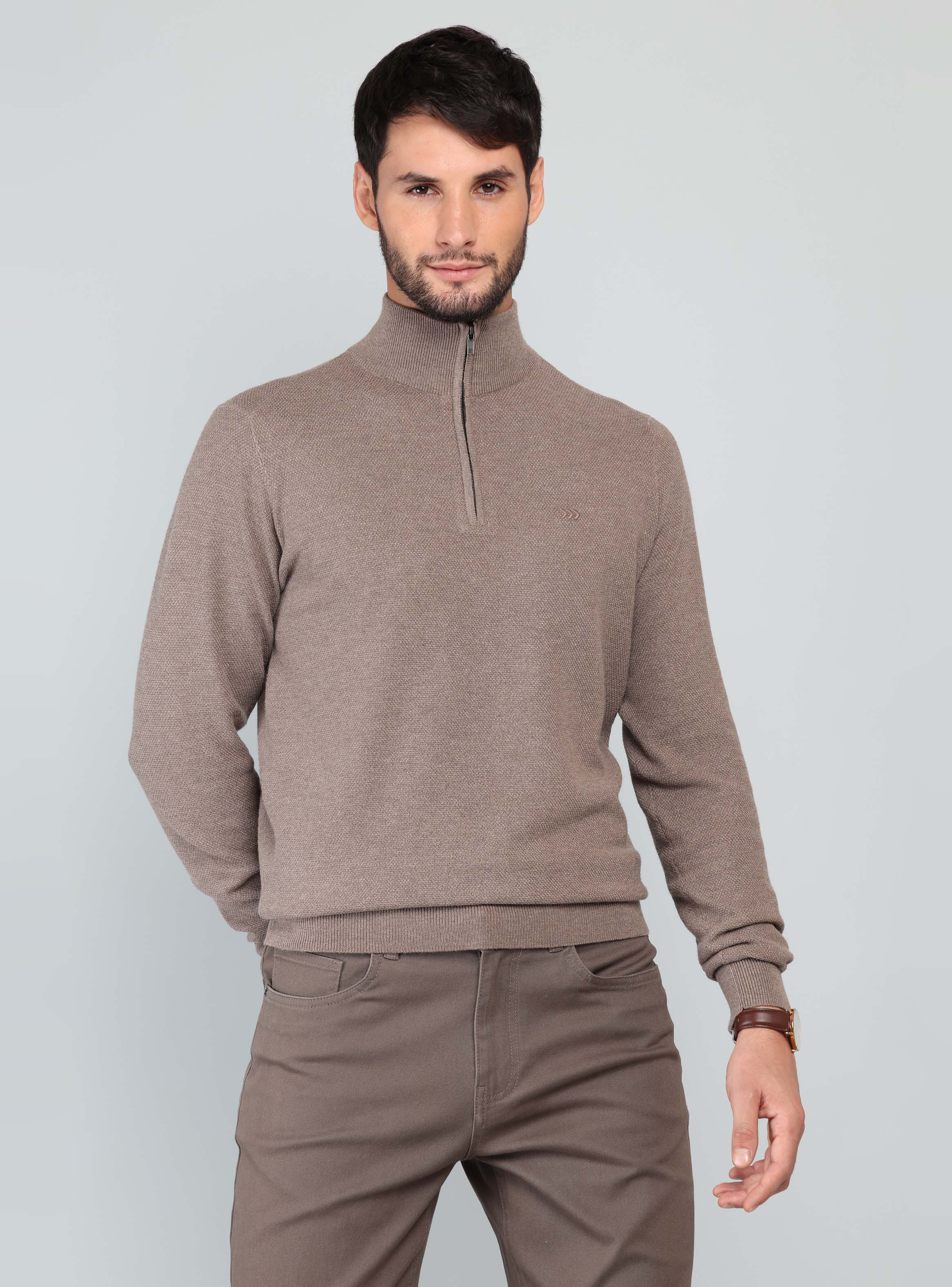 SWEATER CUELLO ALTO REGULAR FIT CAFE  ARROW - 1