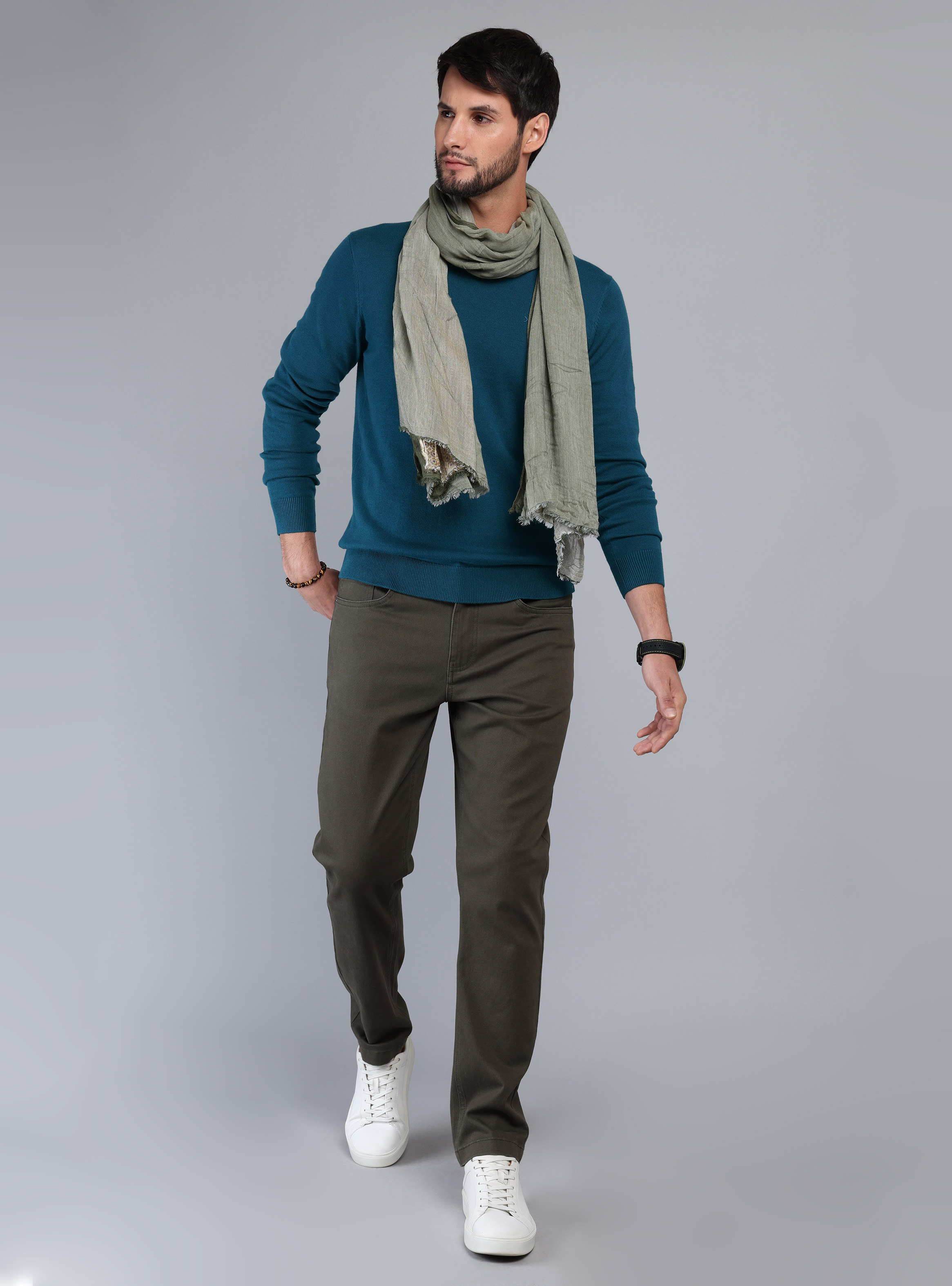 SWEATER CUELLO REDONDO REGULAR FIT PETROLEO ARROW - 4