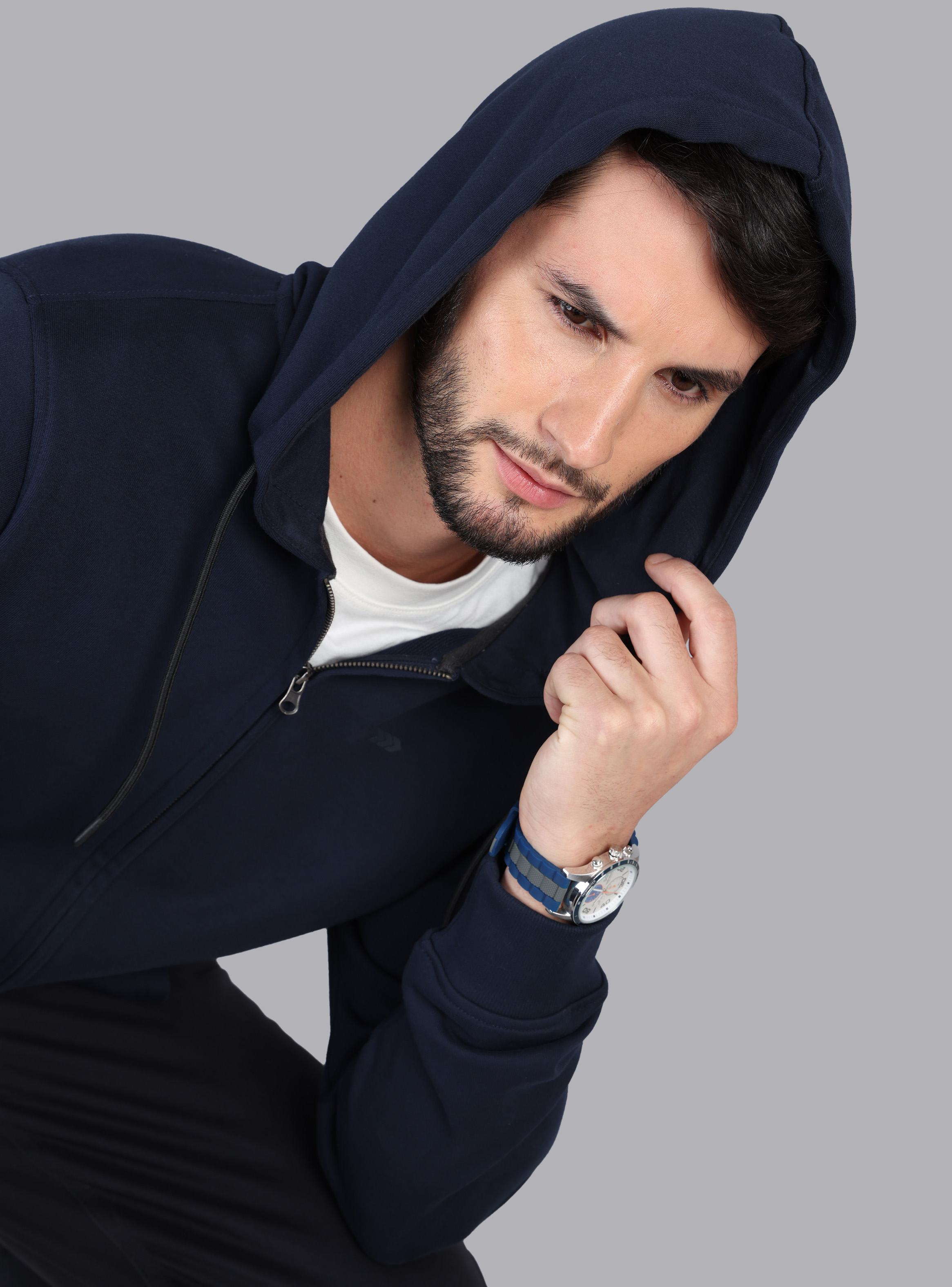 POLERON CON CAPUCHA REGULAR FIT AZUL MARINO ARROW - 5