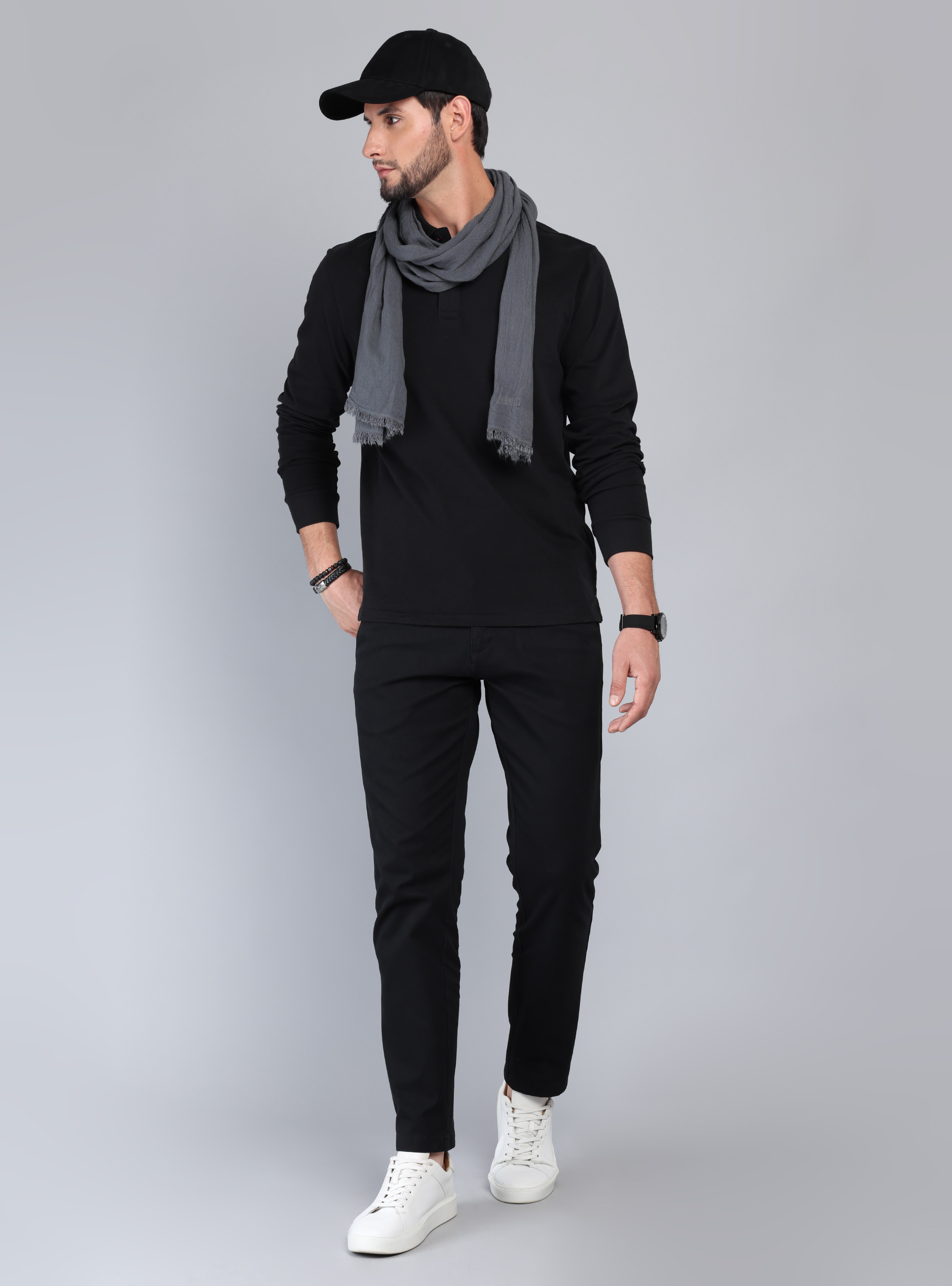 POLERA LISA MANGA LARGA REGULAR FIT NEGRO ARROW - 4