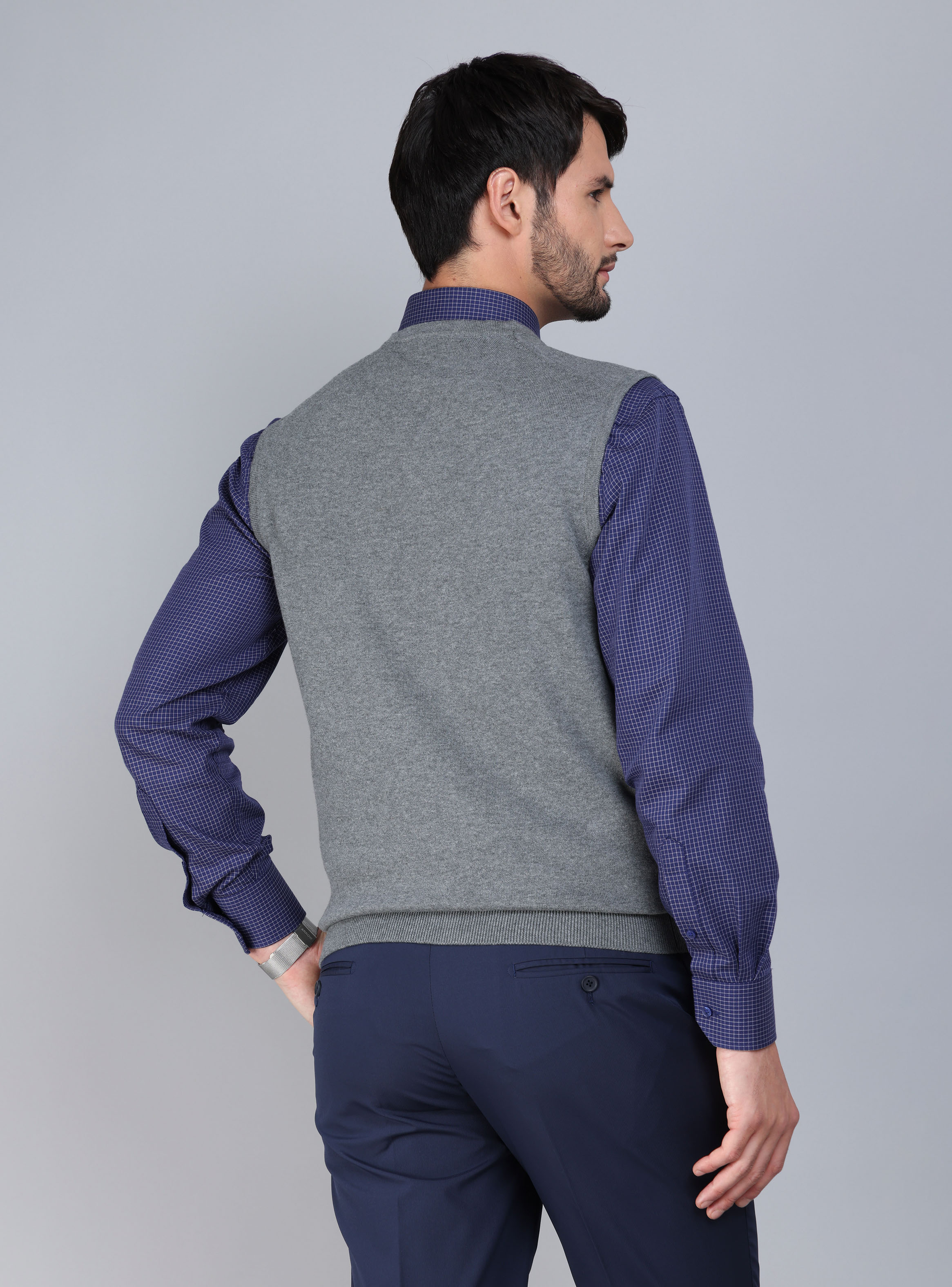SWEATER SIN MANGAS REGULAR FIT GRIS ARROW - 2
