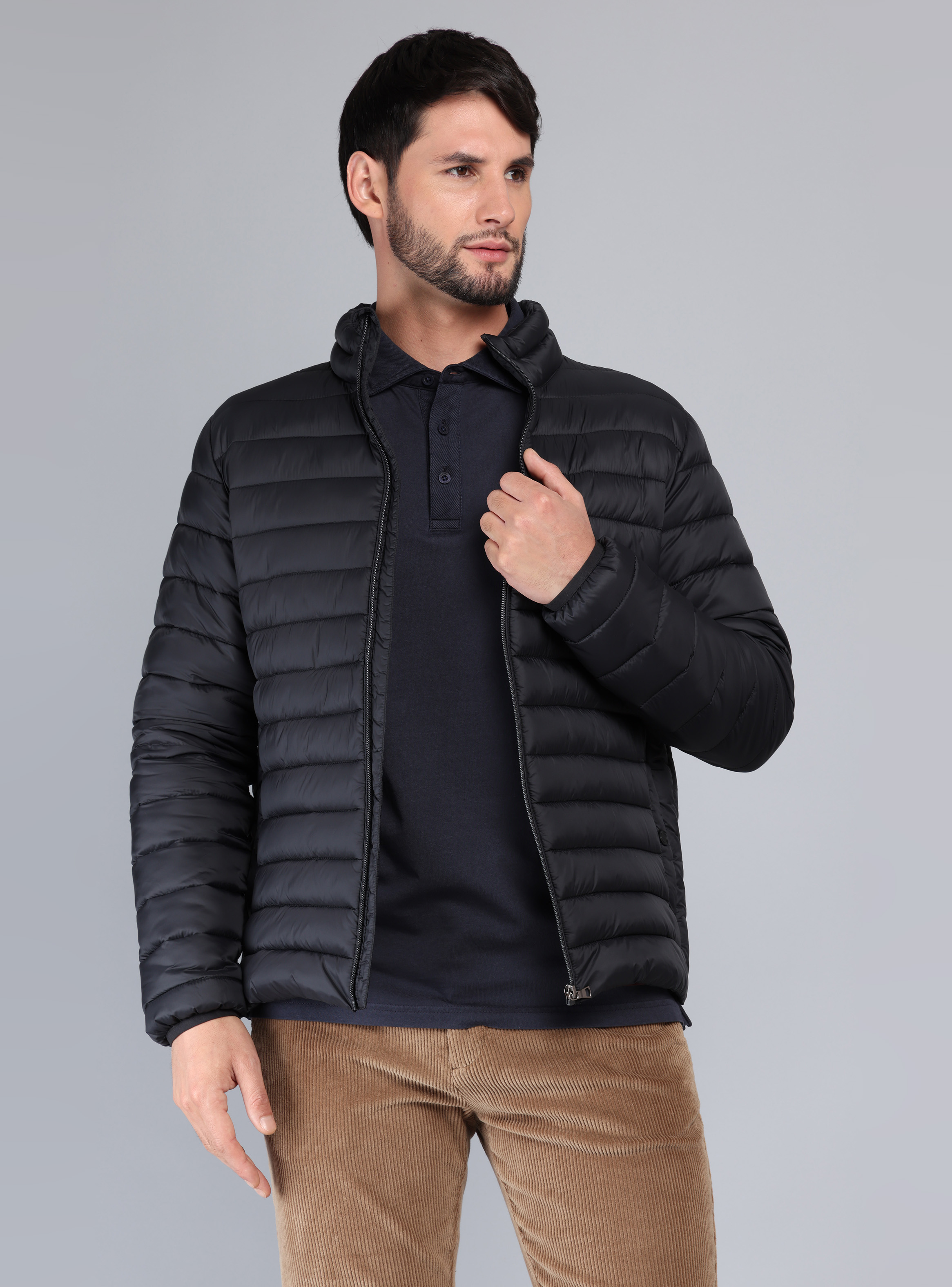 PARKA MANGA LARGA REGULAR FIT NEGRO ARROW