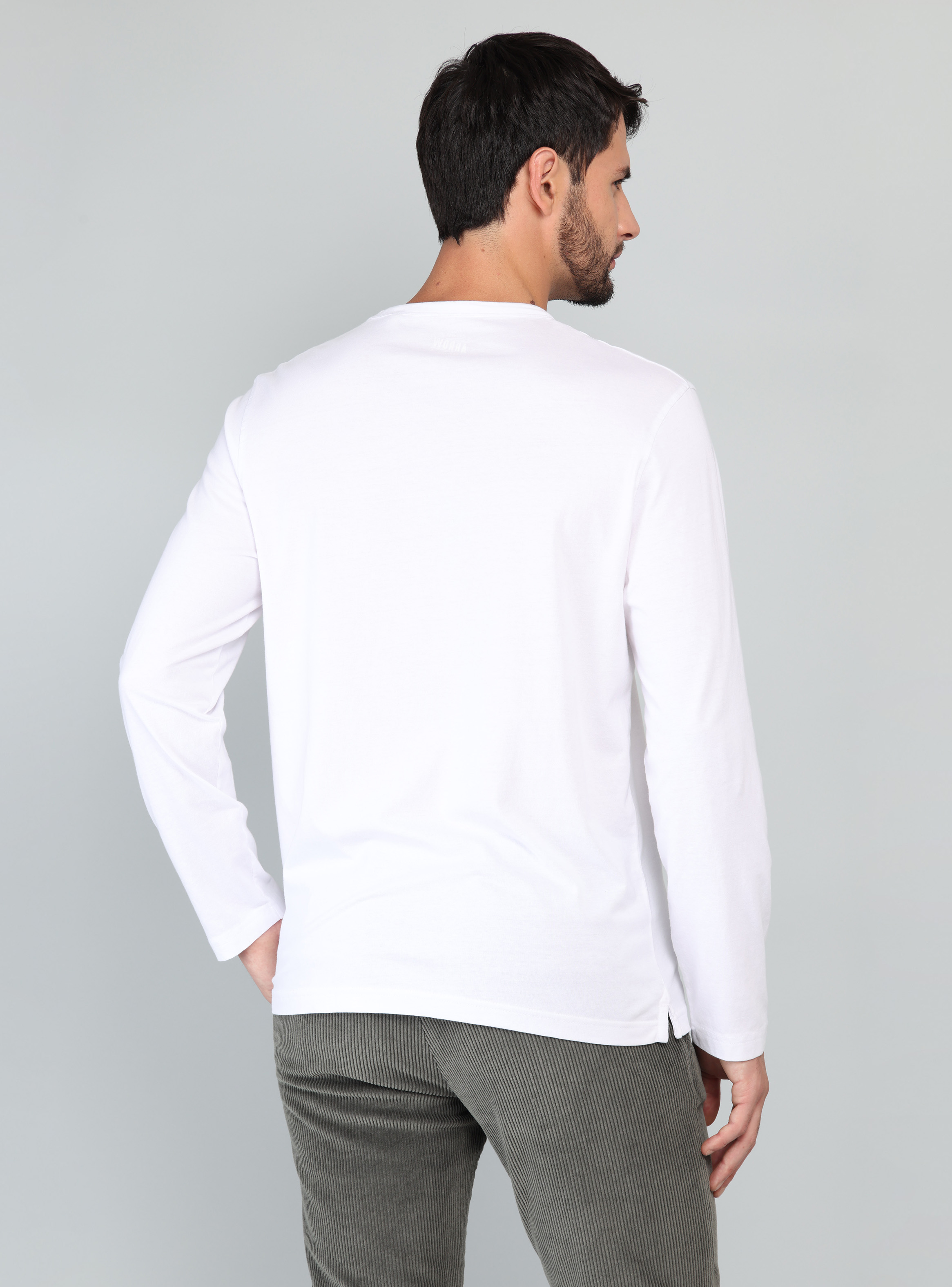 POLERA MANGA LARGA REGULAR FIT BLANCO ARROW - 2