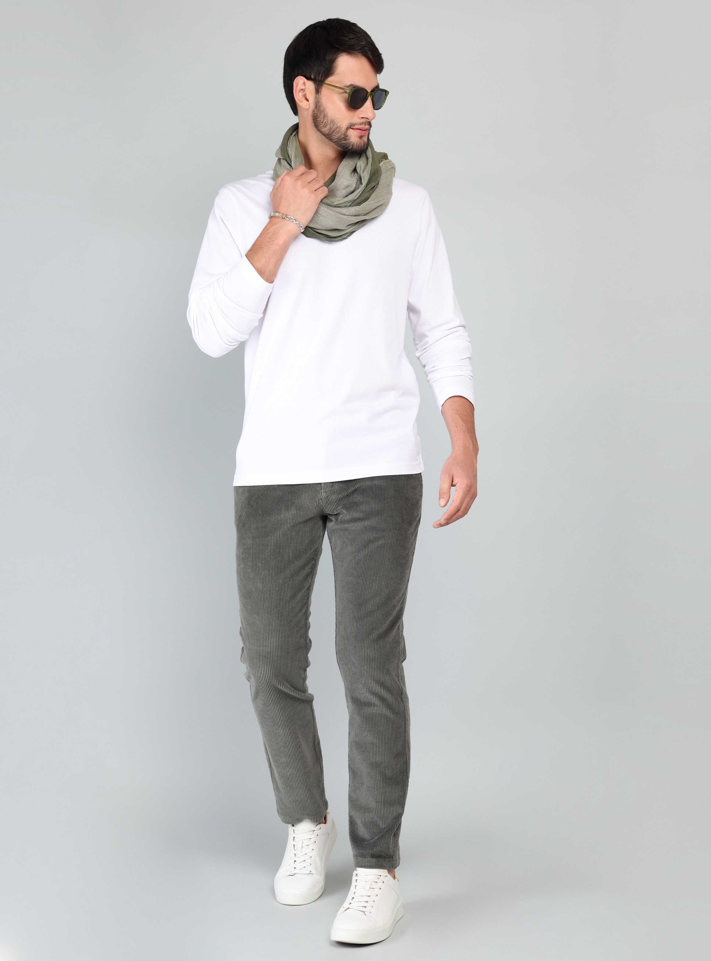 POLERA MANGA LARGA REGULAR FIT BLANCO ARROW - 4
