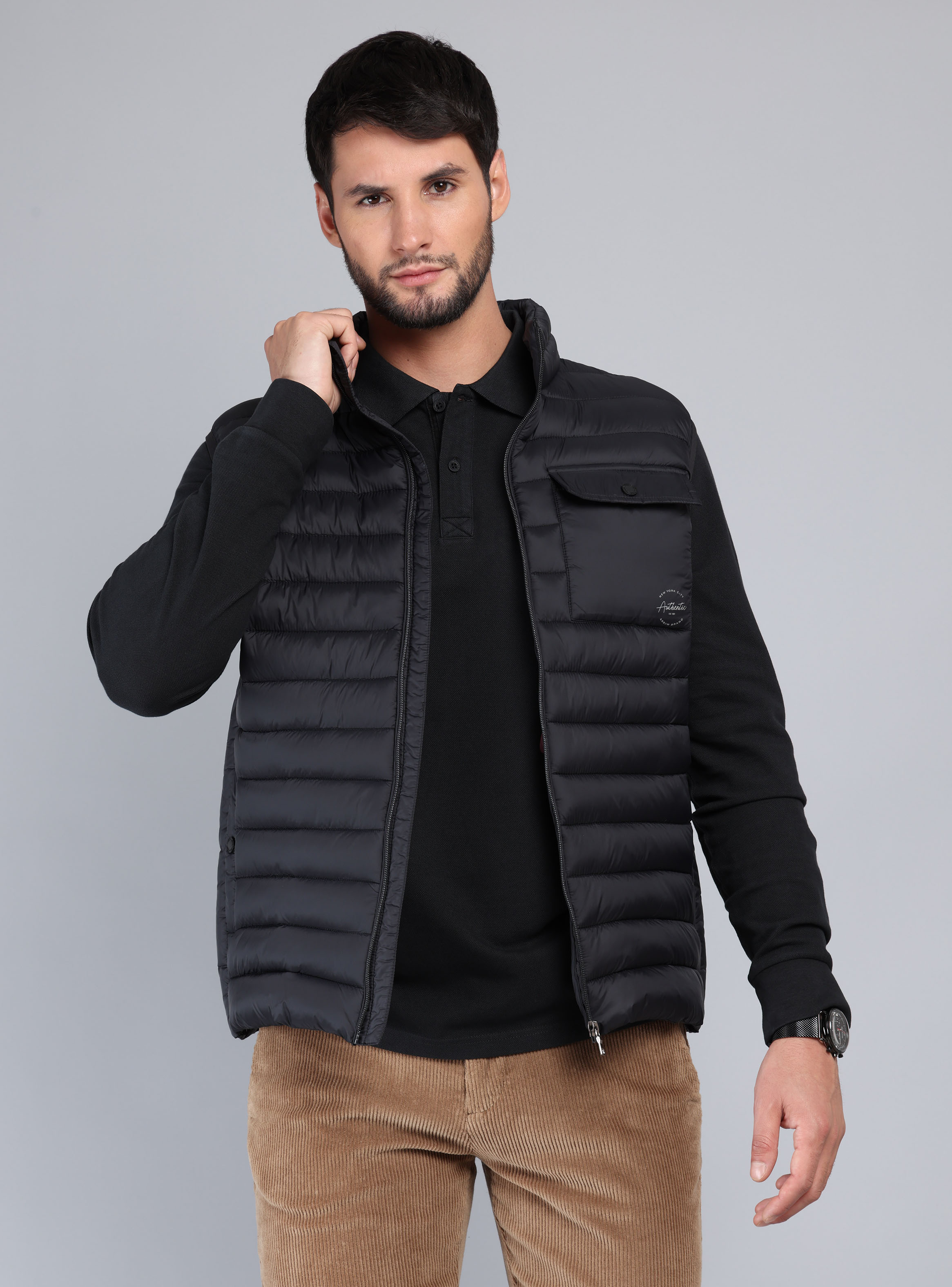 PARKA SIN MANGAS REGULAR FIT NEGRO ARROW - 1